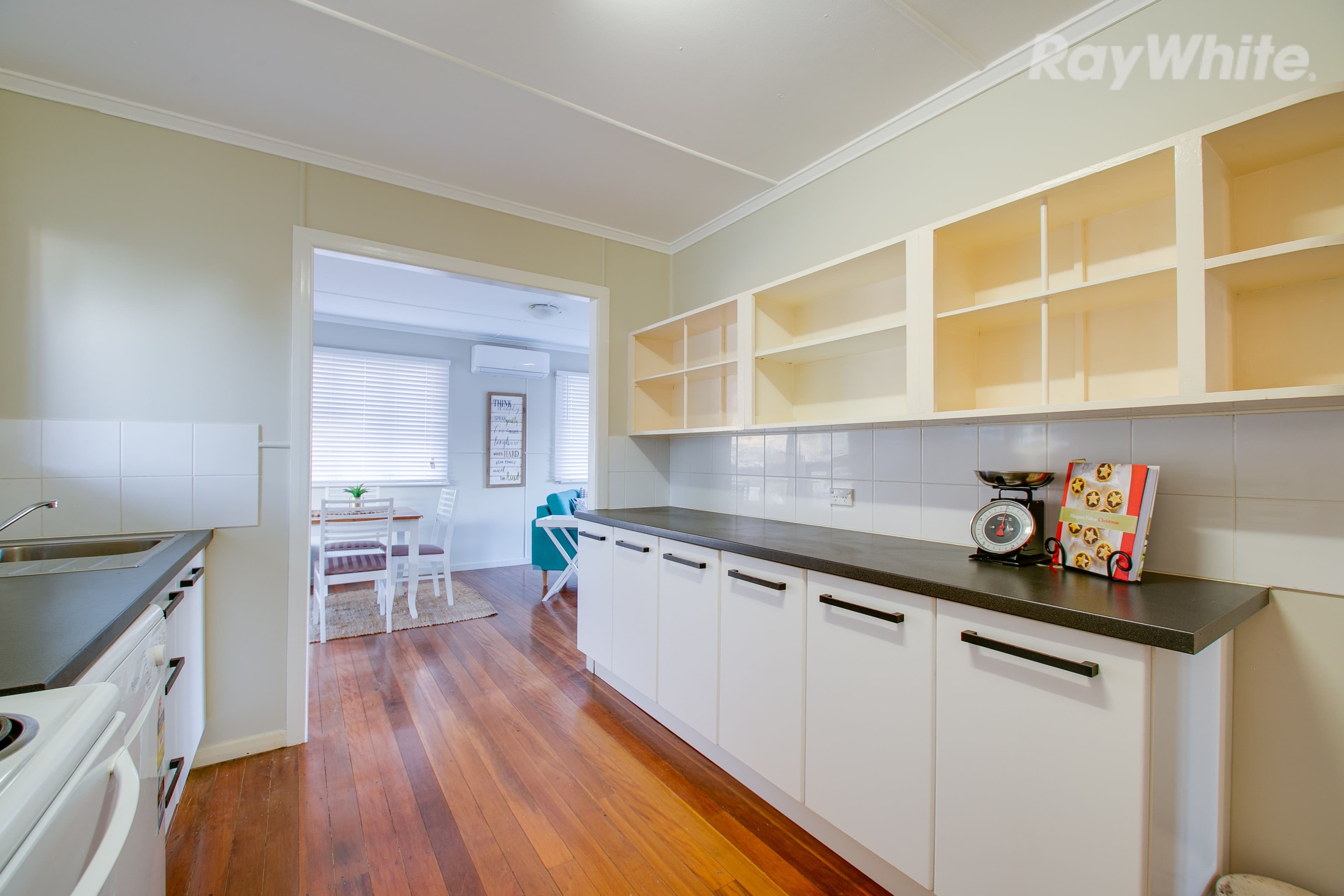 4 Holmes Street, North Ipswich QLD 4305, North Ipswich - Thumbnail 8