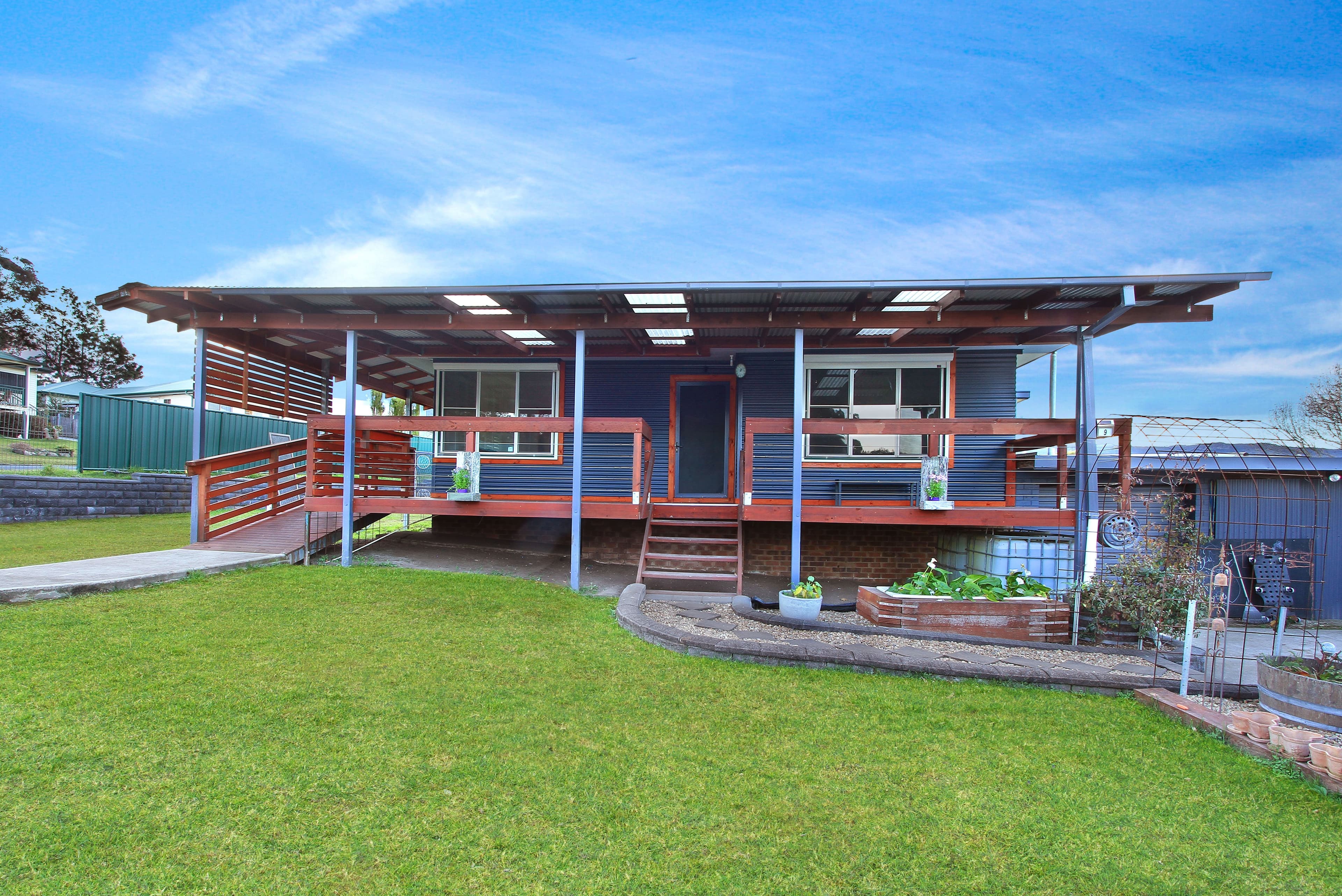 9 Jemima Street, Unanderra - Image 1
