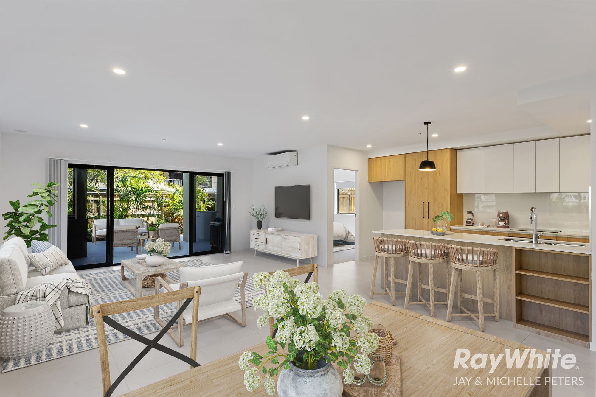 10 Rock Street, Scarborough QLD 4020, Scarborough - Thumbnail 3