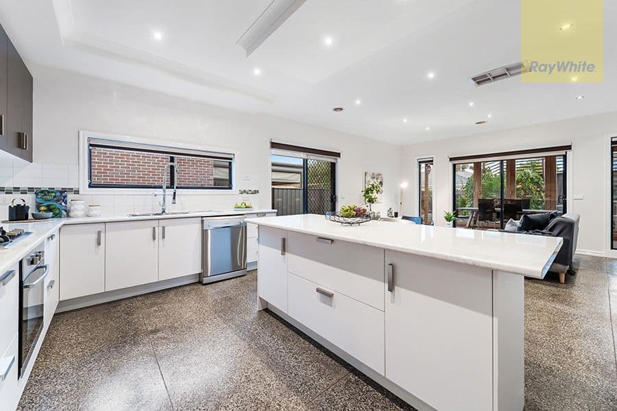 27 Somersby Road, Craigieburn VIC 3064, Craigieburn - Thumbnail 6