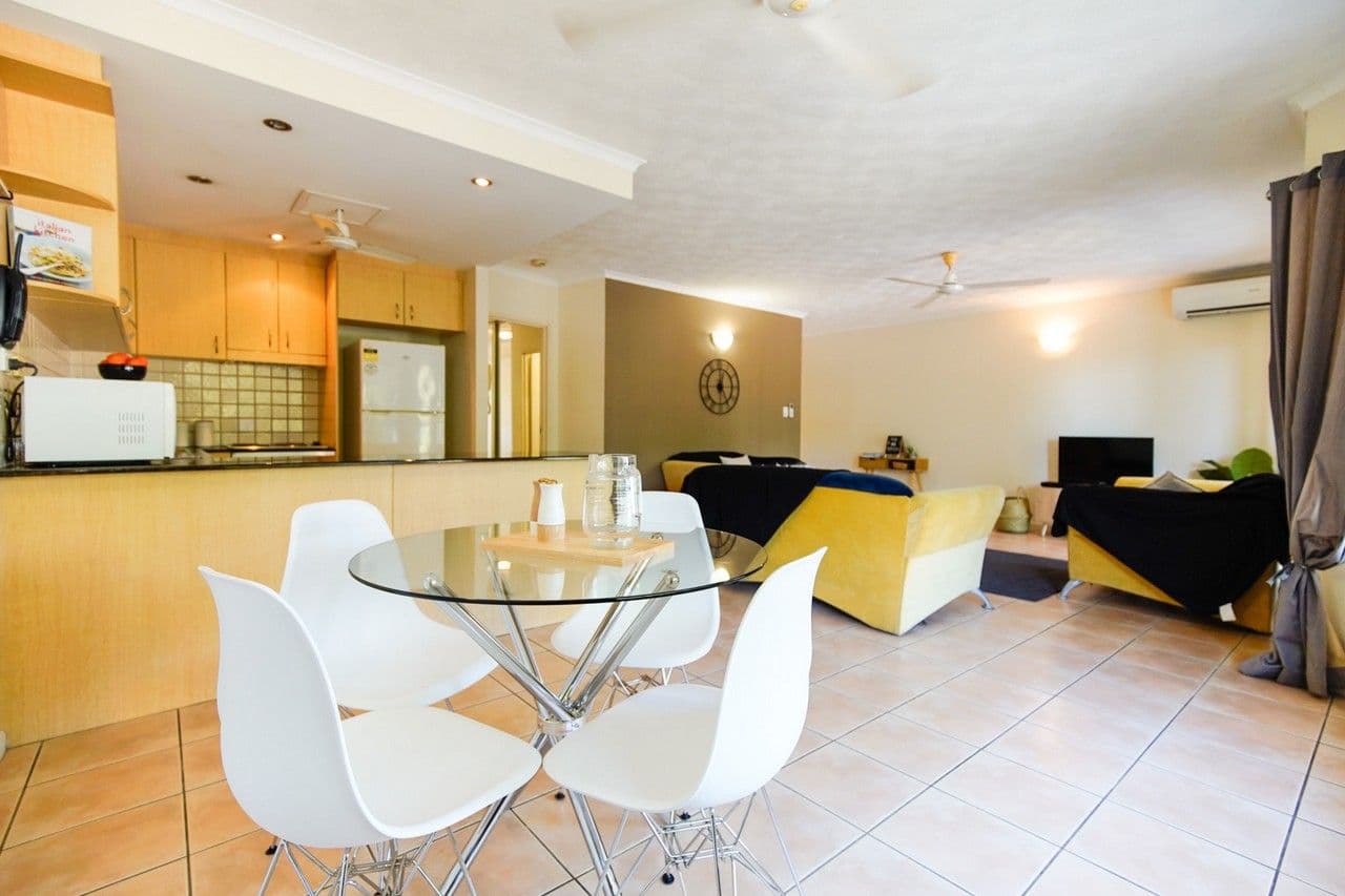 2/102 Mcminn Street, DARWIN CITY NT 0800, Darwin City - Image 1