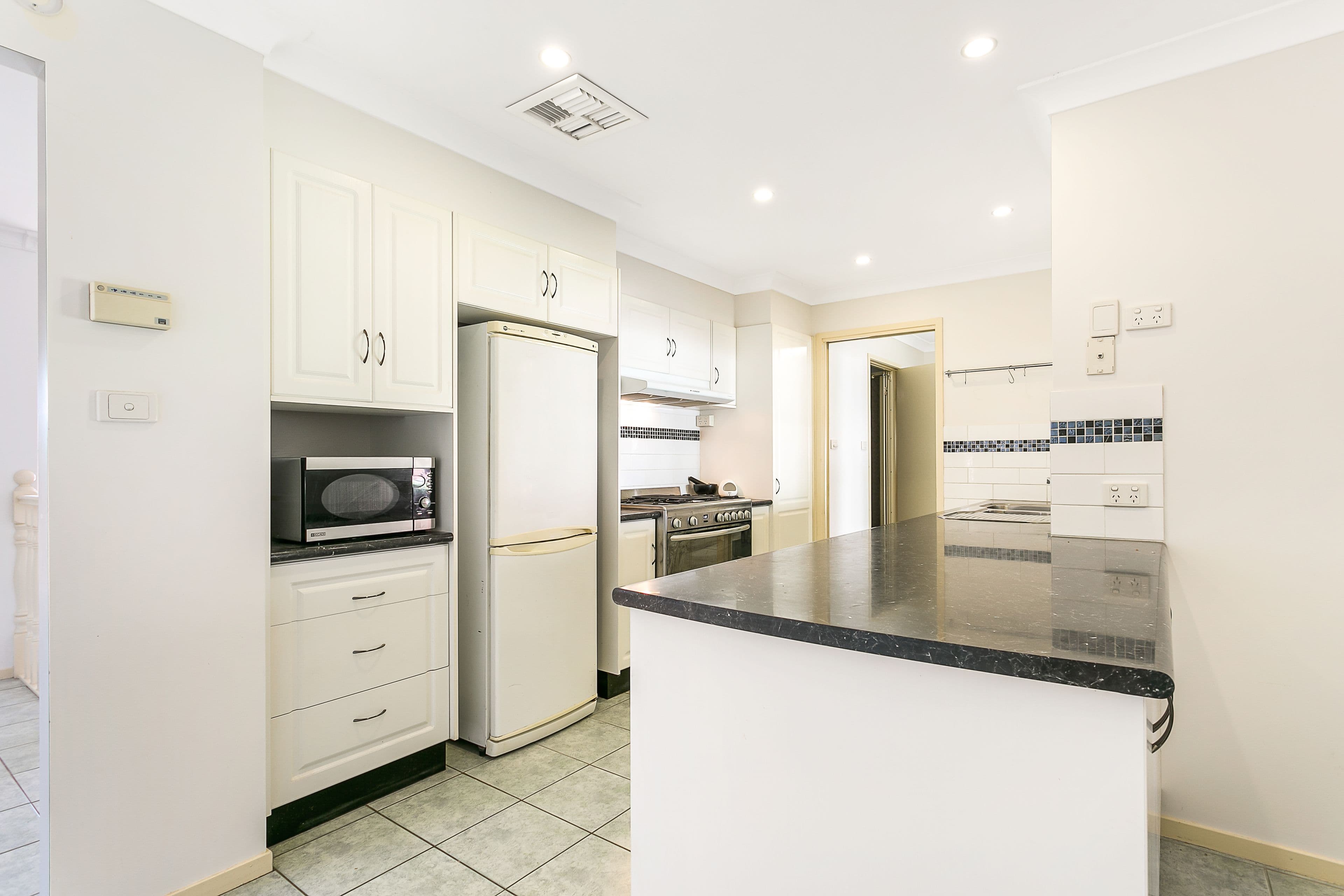 141 Garden Street, Tamworth NSW 2340, Tamworth - Thumbnail 3