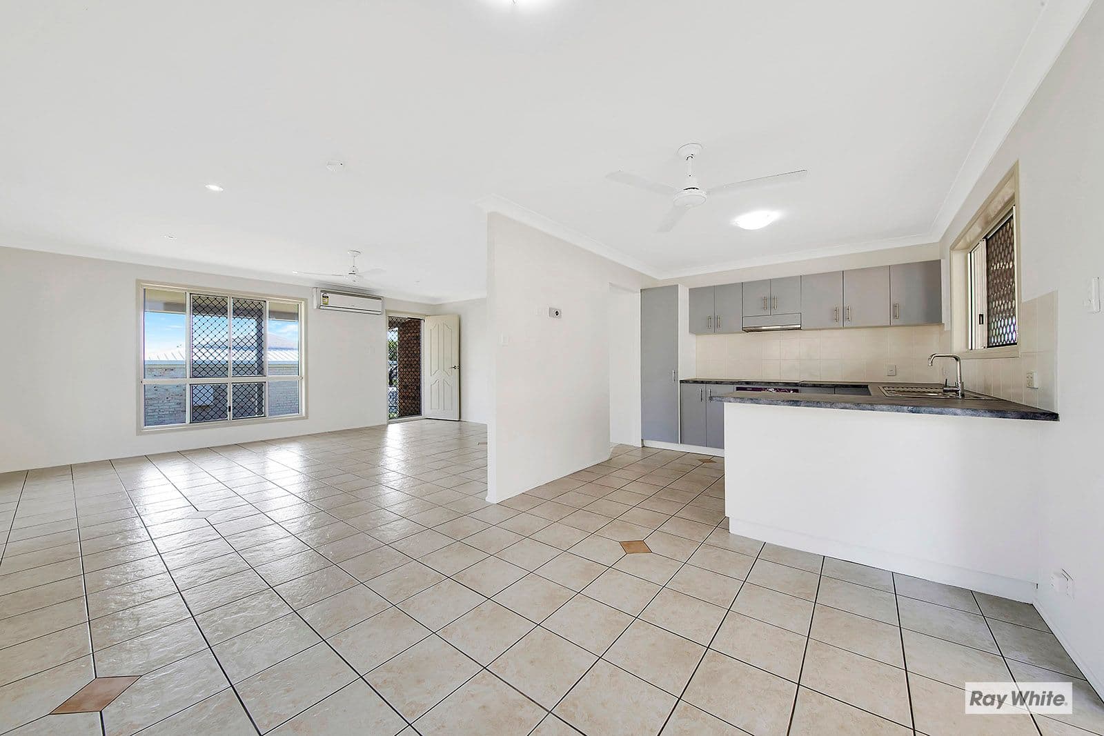 11 Benowa Drive, Taranganba QLD 4703, Taranganba - Thumbnail 3