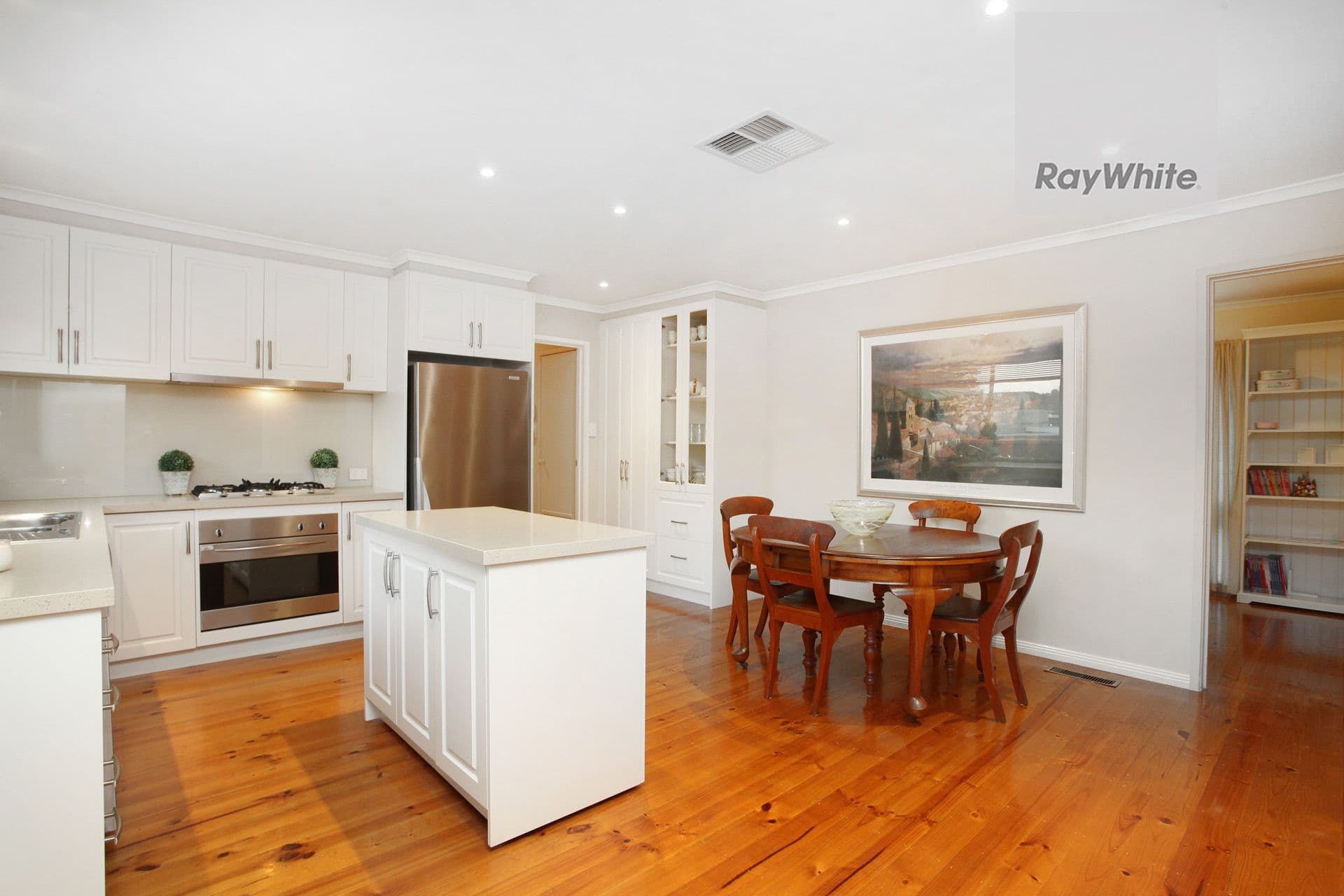 11 Taunton Place, Gladstone Park VIC 3043, Gladstone Park - Thumbnail 8