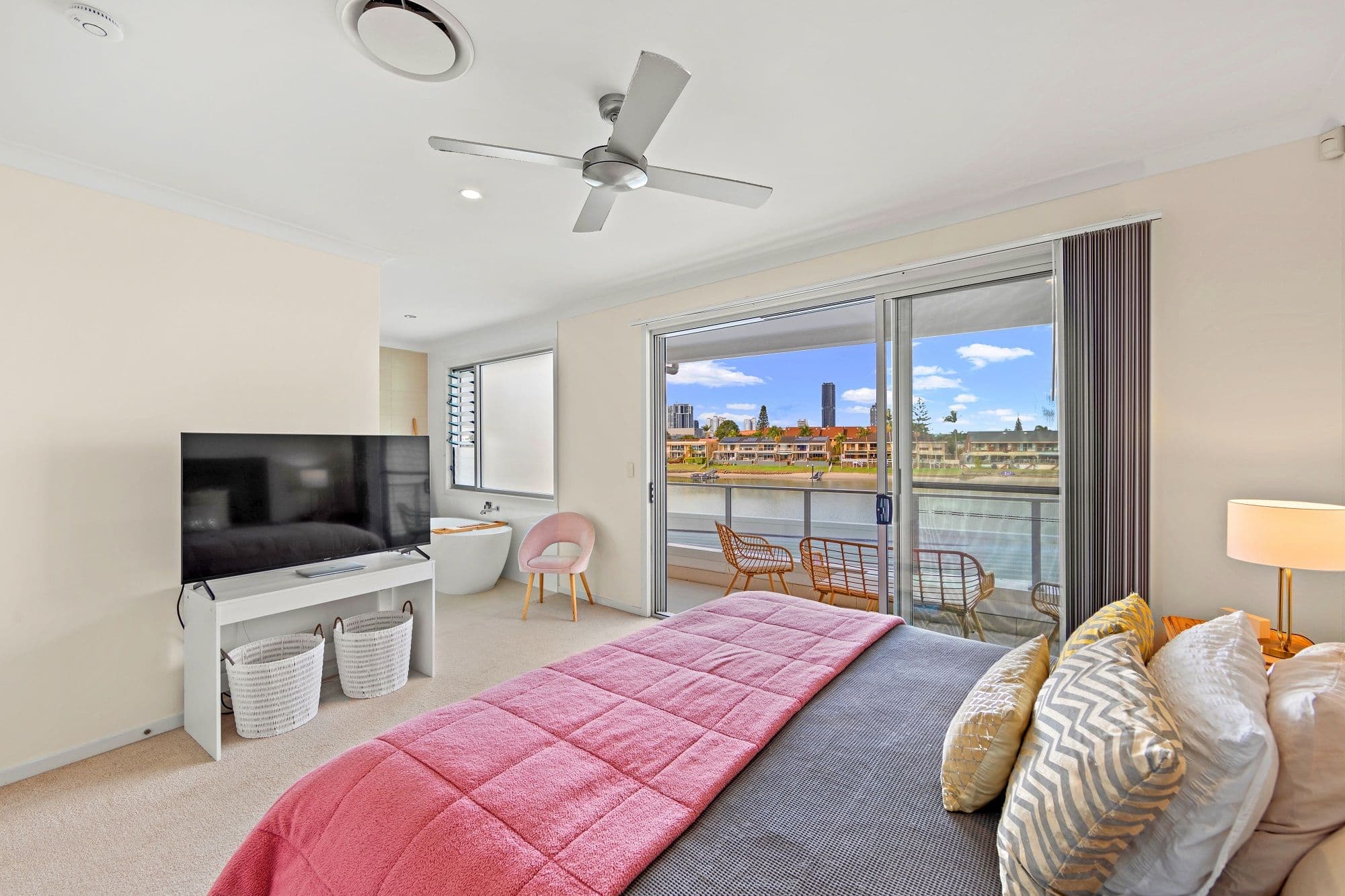 44 Sailaway Street, Mermaid Waters QLD 4218, Mermaid Waters - Thumbnail 8