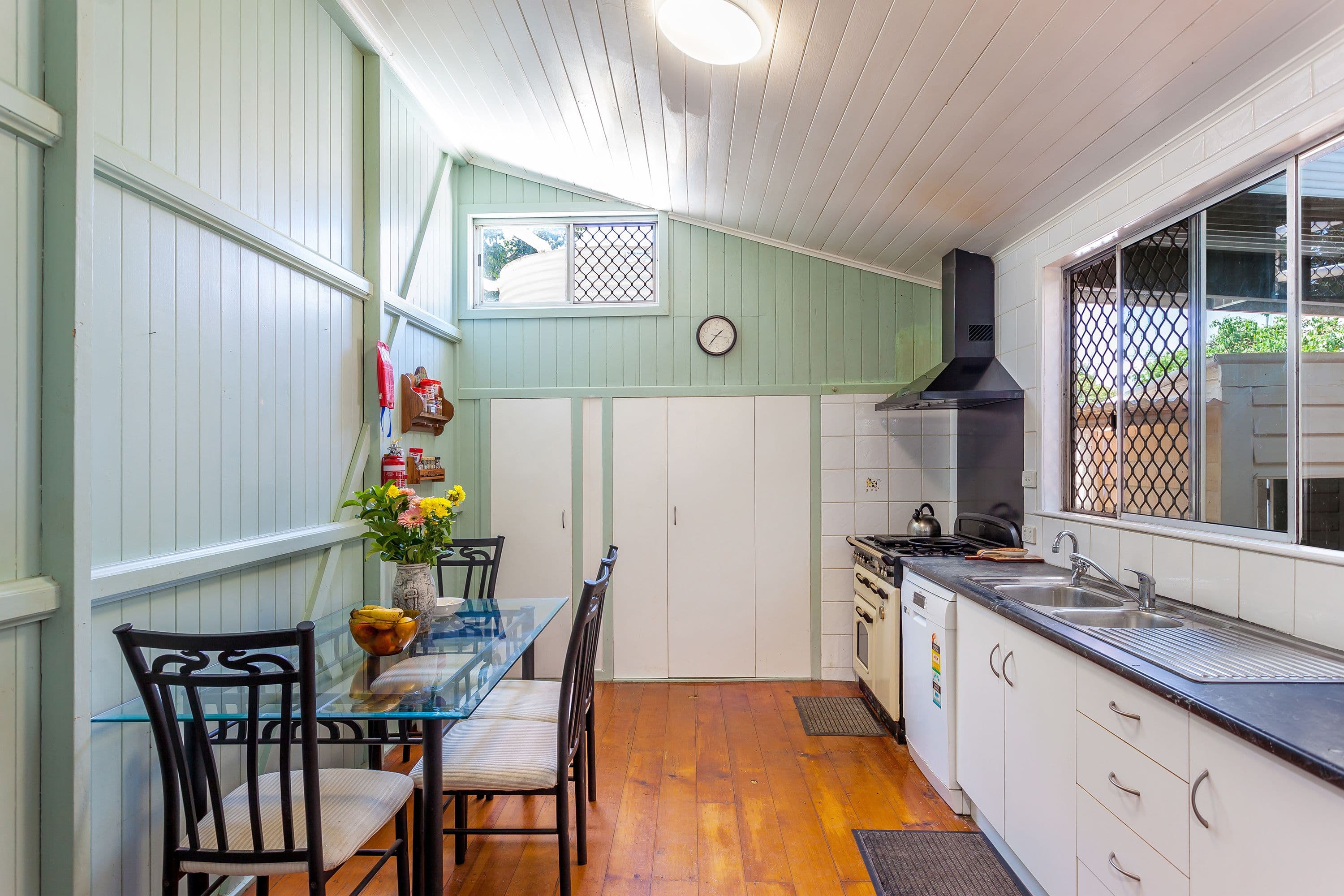 22 Bothwell Street, Newtown QLD 4350, Newtown - Thumbnail 4