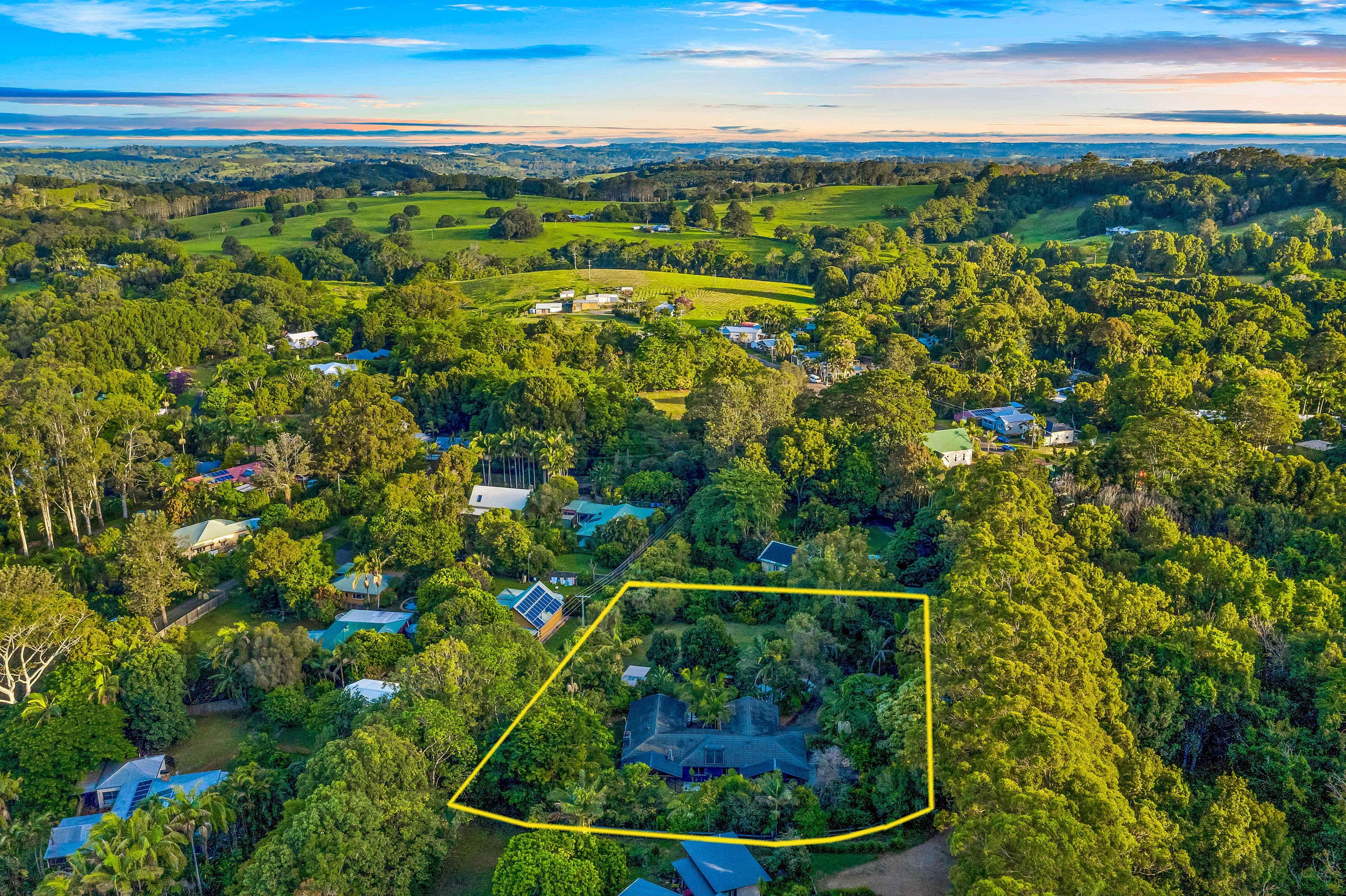 4 Roses Road, Federal - Thumbnail 3