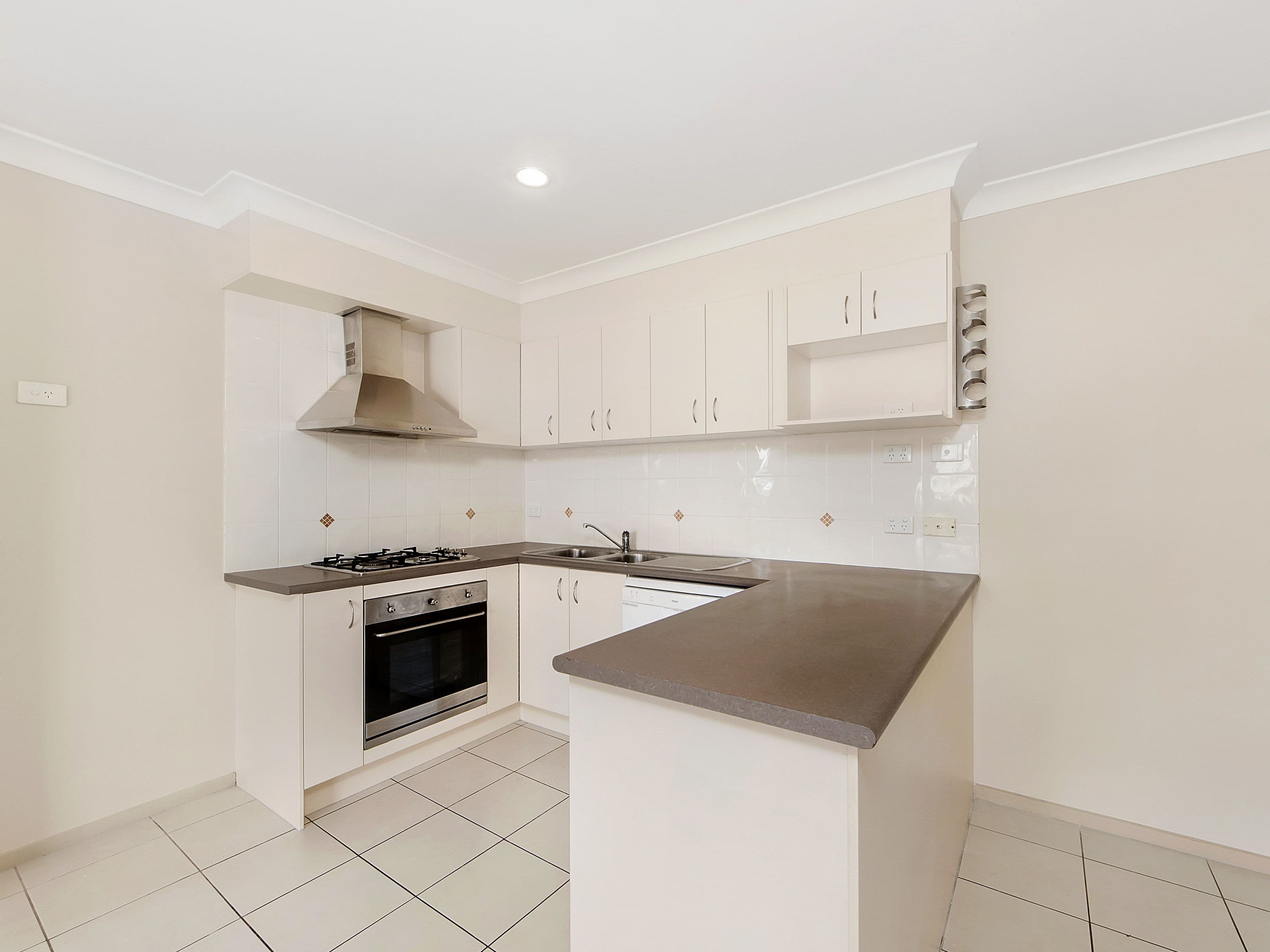 3 Gibosa Lane, Coomera QLD 4209, Coomera - Thumbnail 2