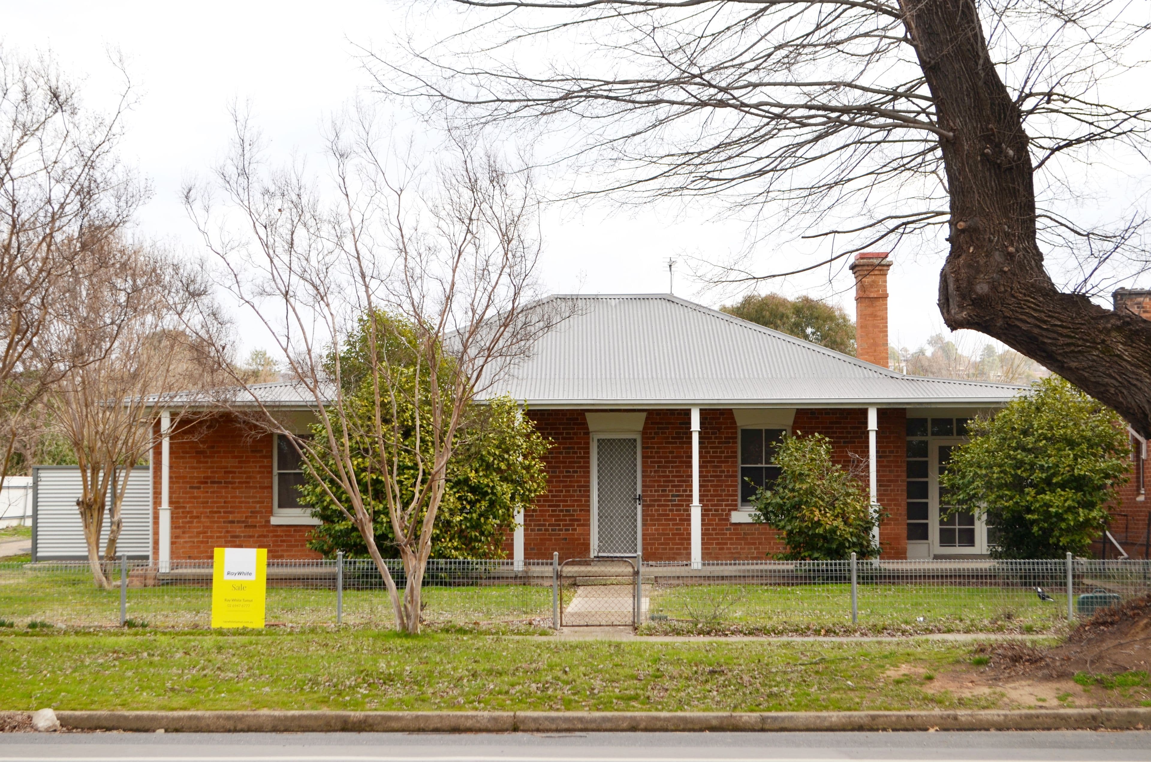 101 Fitzroy Street, Tumut NSW 2720, Tumut - Thumbnail 2