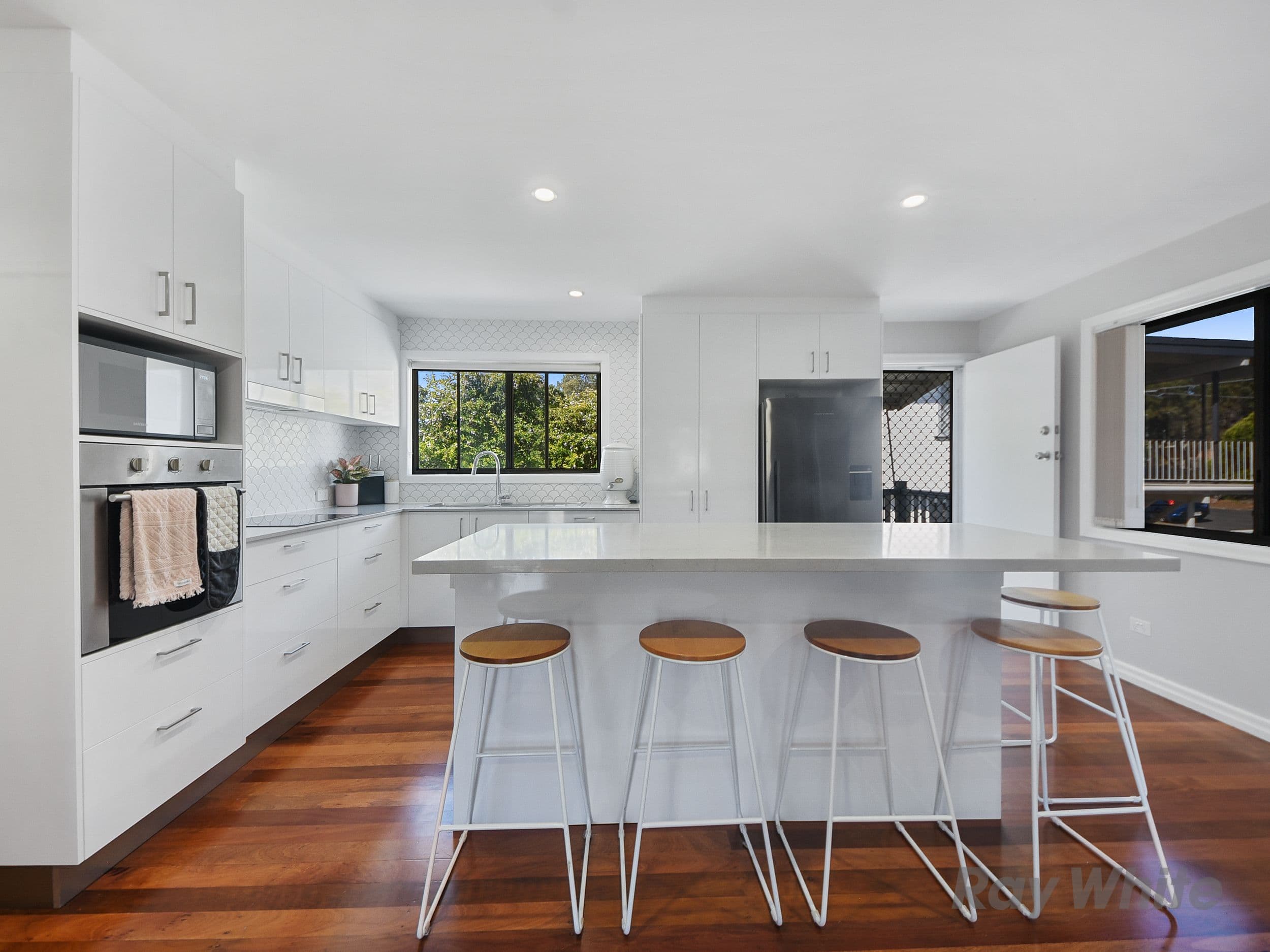 8 Wirupa Street, Bracken Ridge QLD 4017, Bracken Ridge - Thumbnail 2