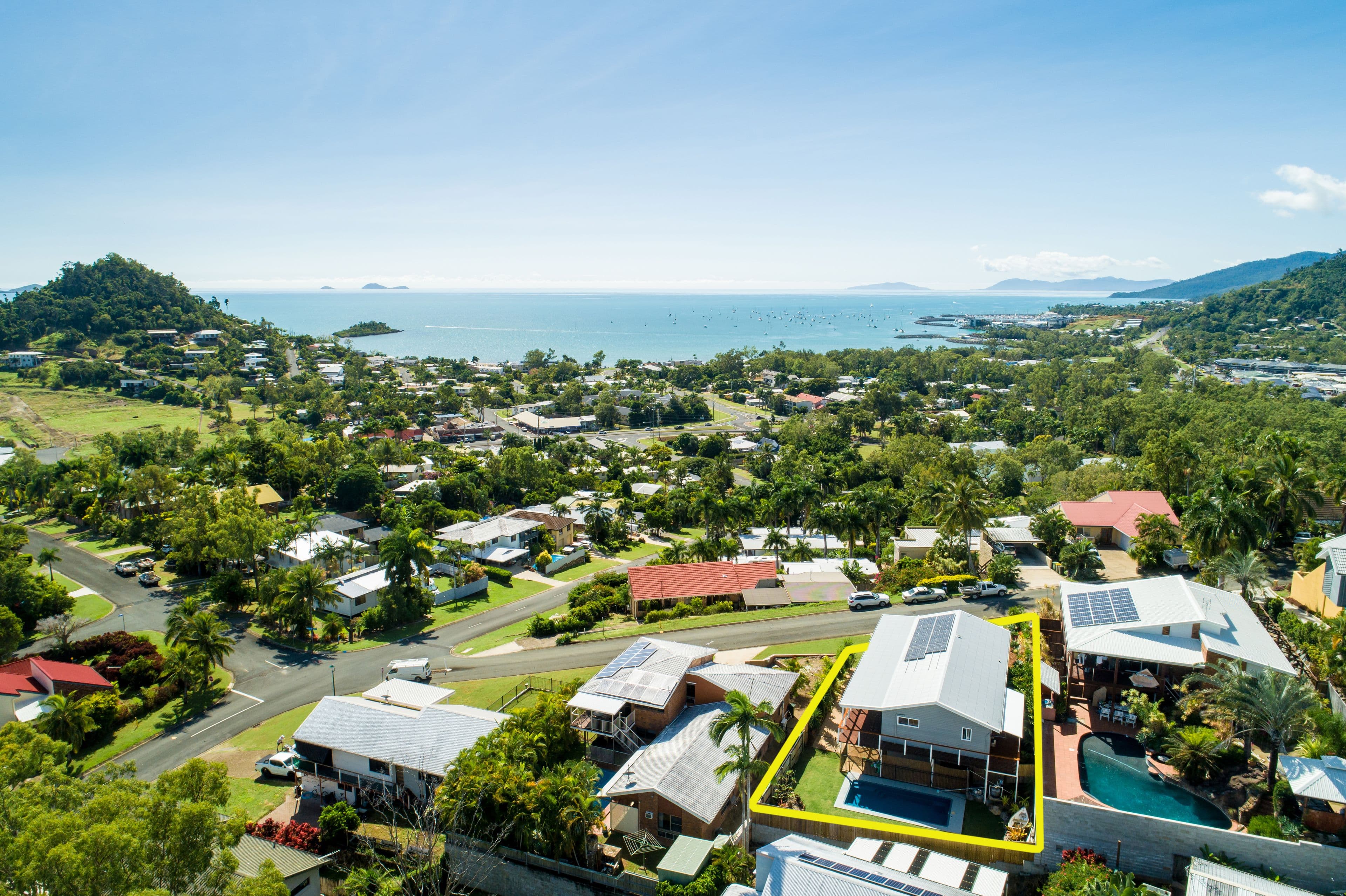 6 Illawong Street, Cannonvale QLD 4802, Cannonvale - Thumbnail 2