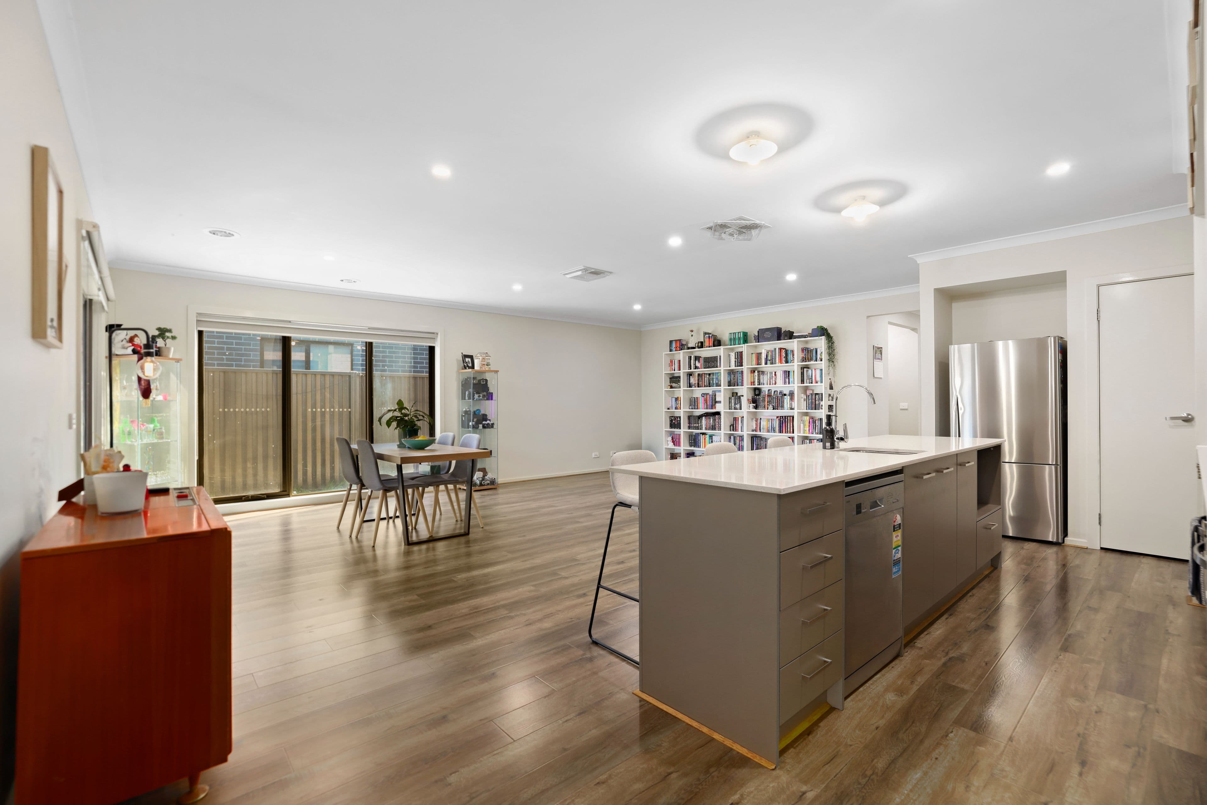 4 Wonnangatta Crescent, WEIR VIEWS VIC 3338, Weir Views - Thumbnail 5