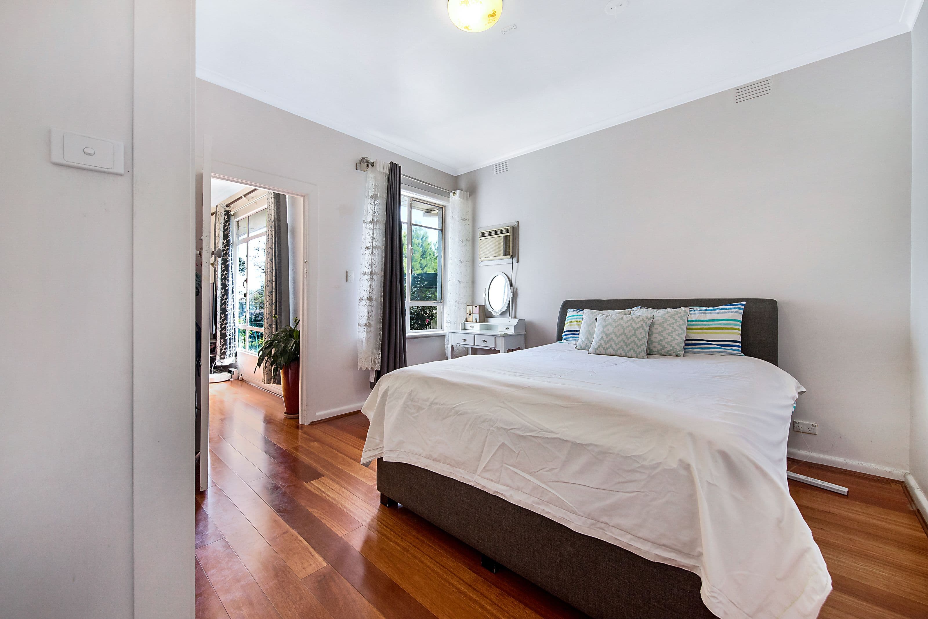 6 Myora Court, Chadstone VIC 3148, Chadstone - Thumbnail 5