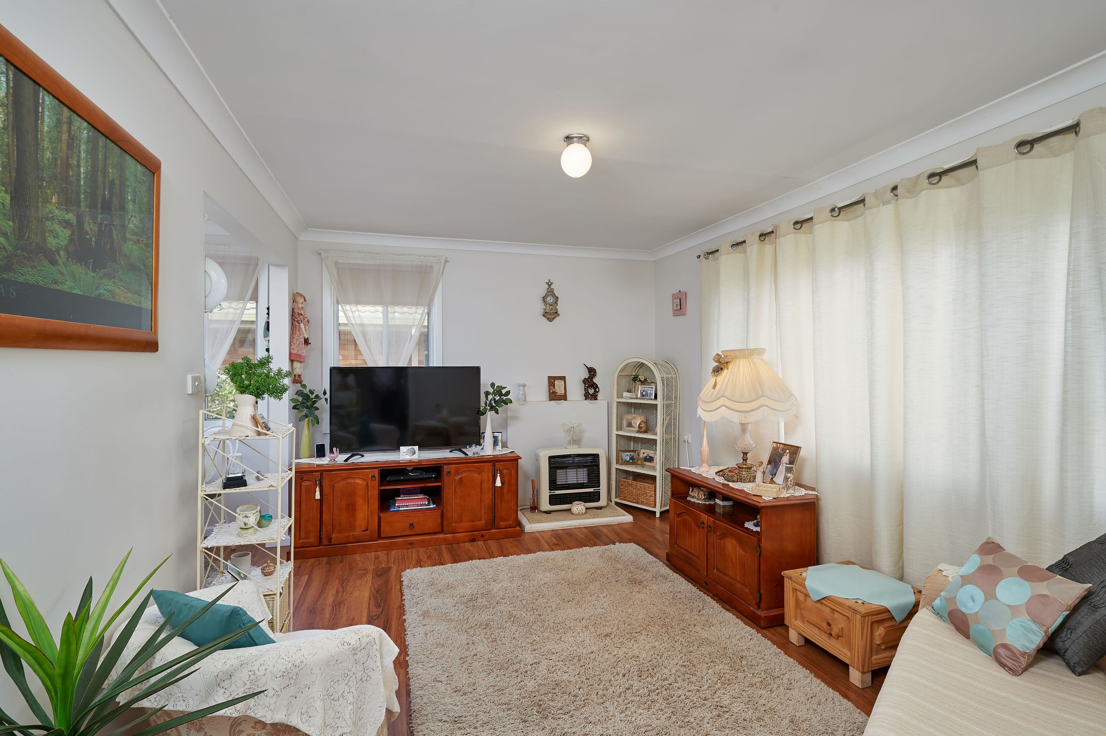 46 Commins Street, Junee - Thumbnail 3