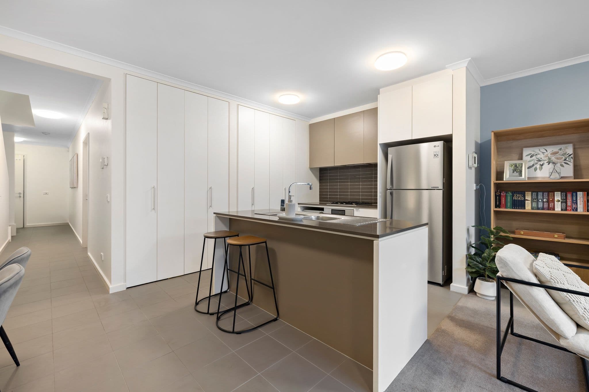 14 Beaconsfield Road, Mulgrave VIC 3170, Mulgrave - Thumbnail 2