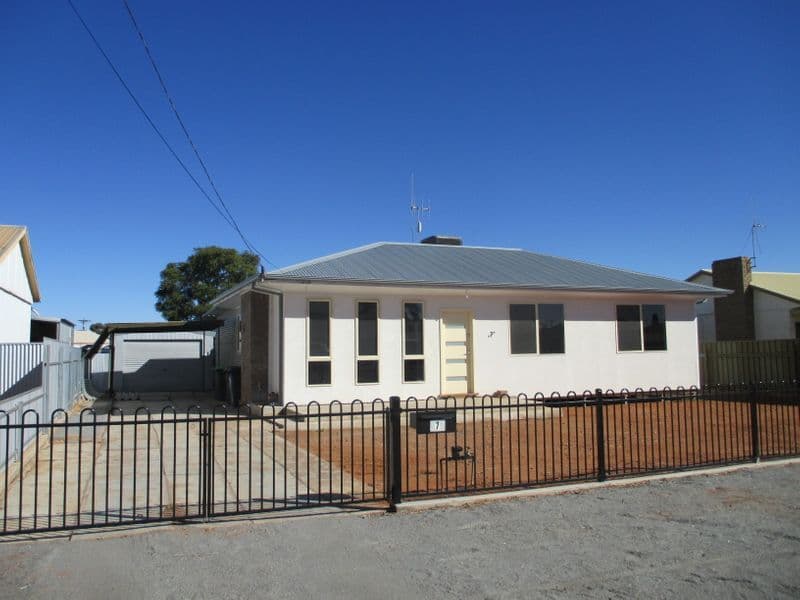7 Central Street, Broken Hill NSW 2880, Broken Hill - Image 1