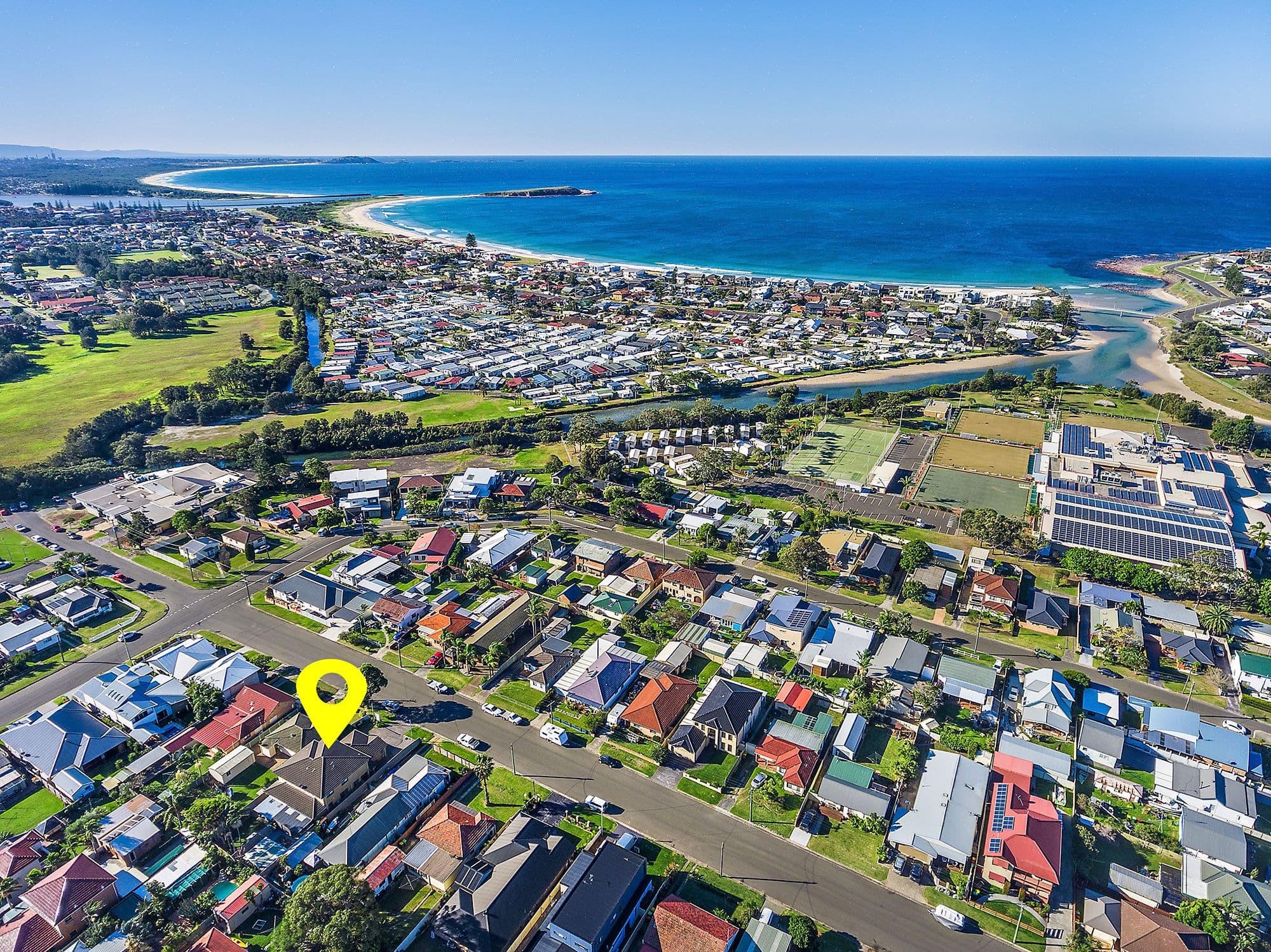 45 McGregor Avenue, Barrack Heights NSW 2528, Barrack Heights - Thumbnail 2