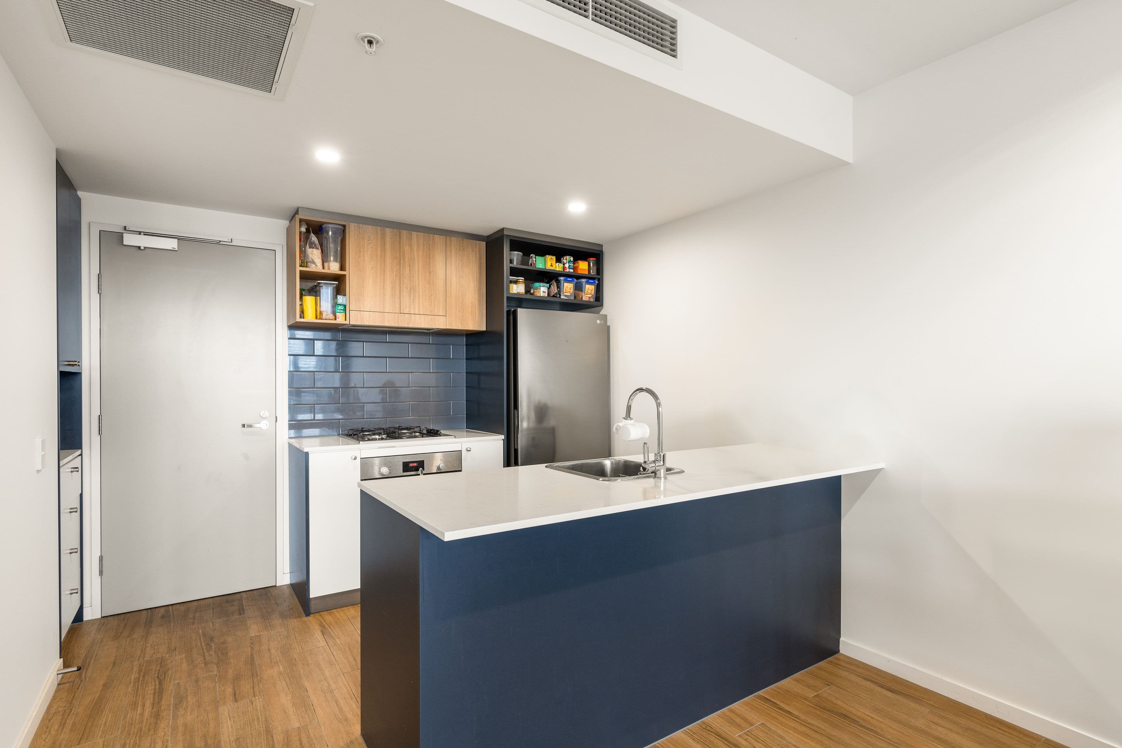 37 Mayne Road, Bowen Hills QLD 4006, Bowen Hills - Thumbnail 2