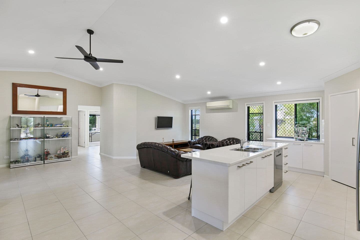 34 Sirenia Drive, Burrum Heads QLD 4659, Burrum Heads - Image 1