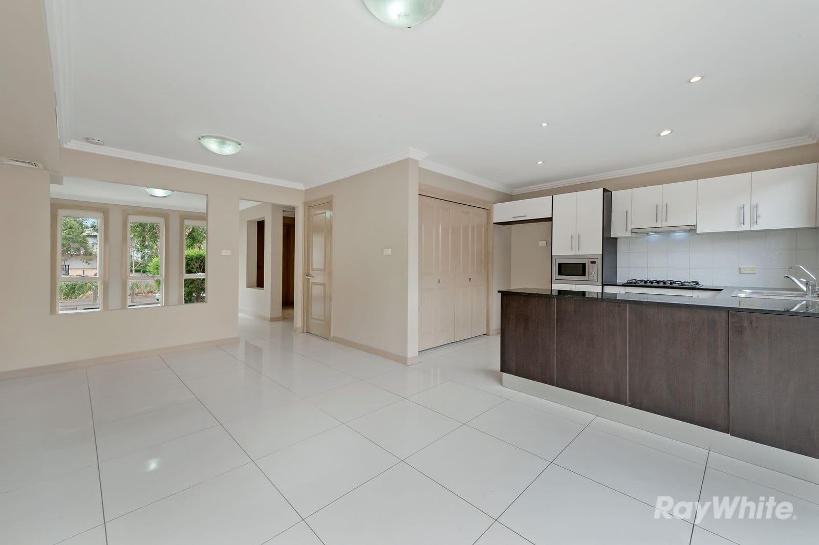 14 Castleford Terrace, Stanhope Gardens - Thumbnail 5