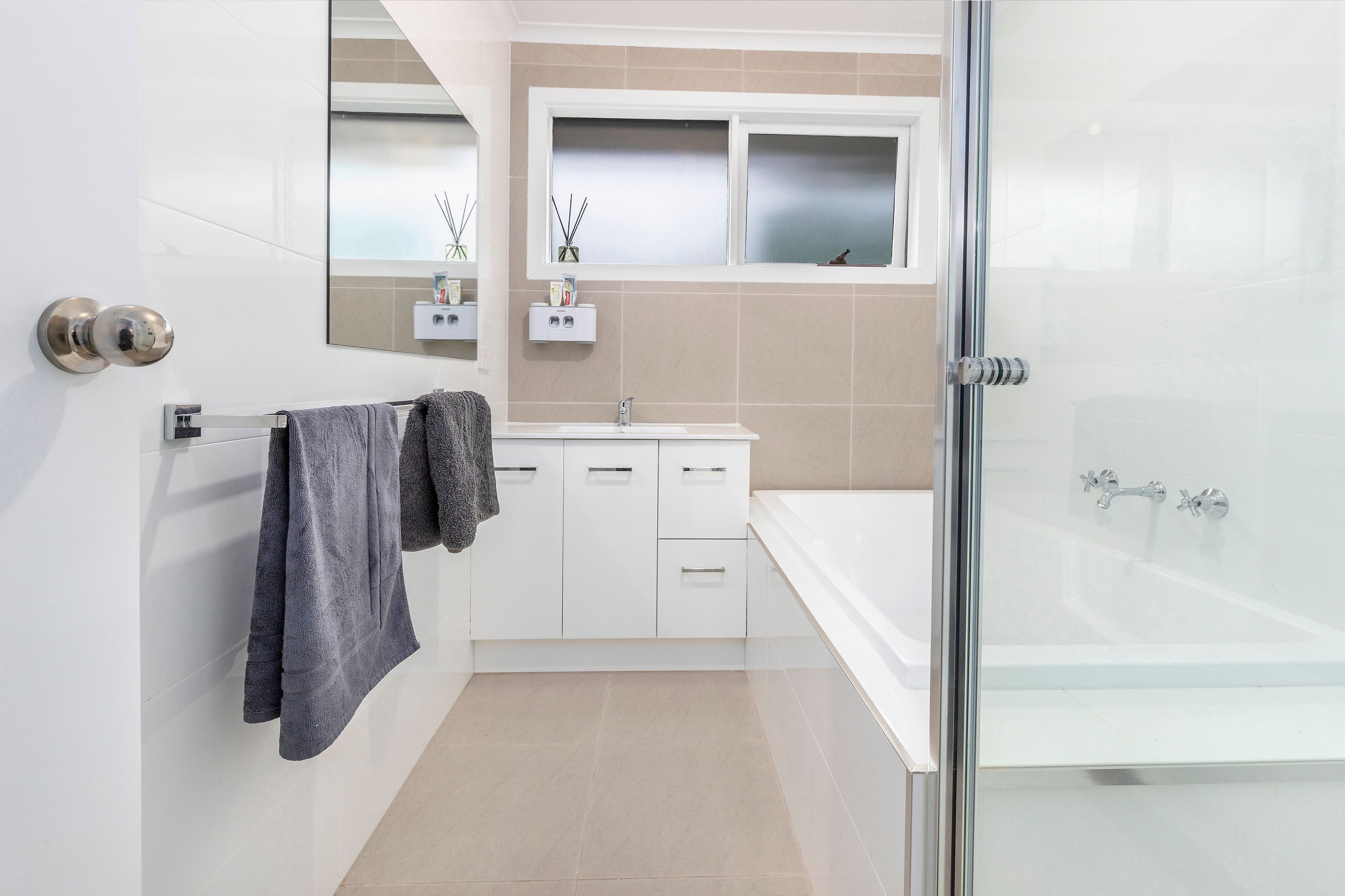 10 Carramar Court, Rosebud VIC 3939, Rosebud - Thumbnail 6
