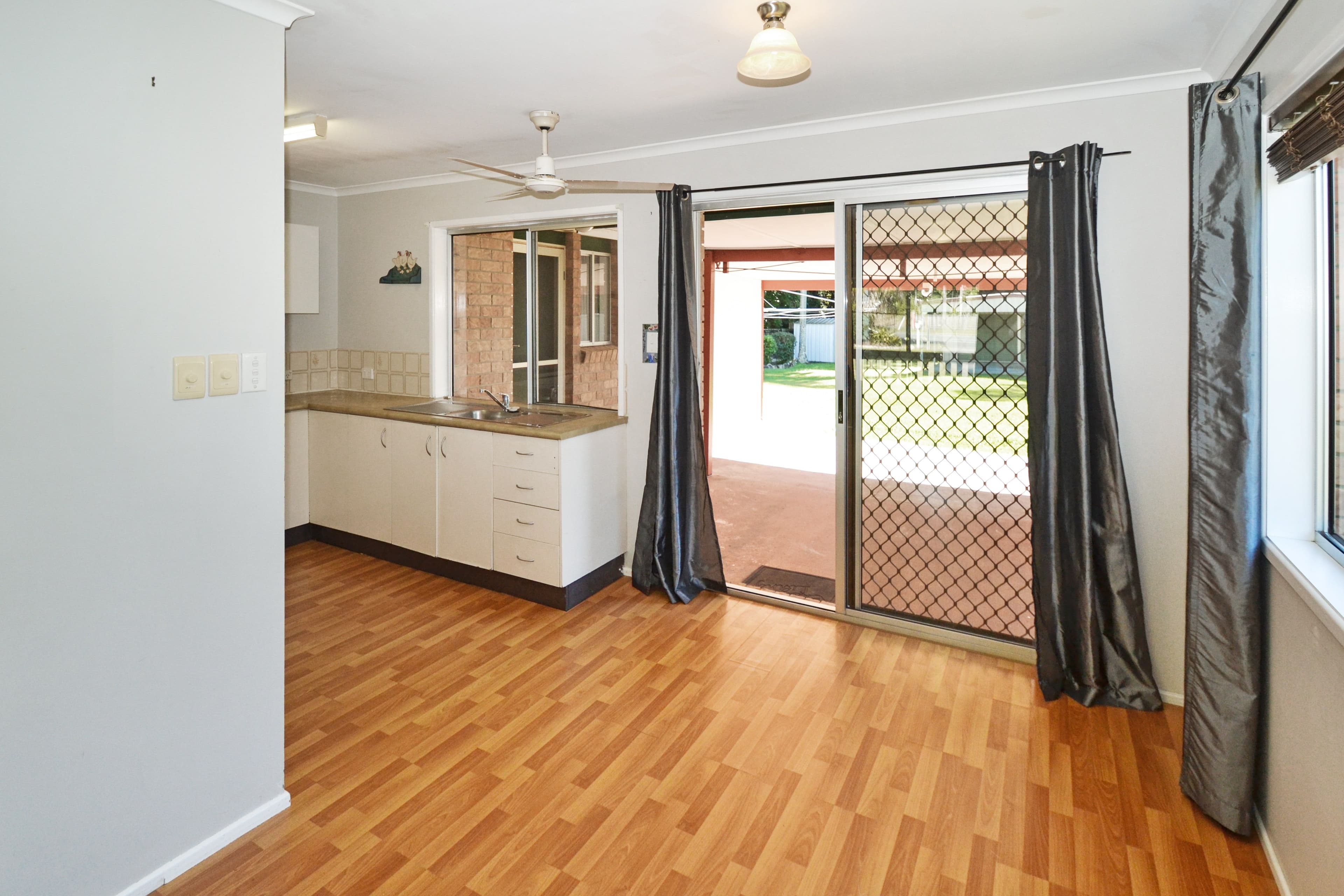 23 Gympie Street North, Landsborough QLD 4550, Landsborough - Thumbnail 4