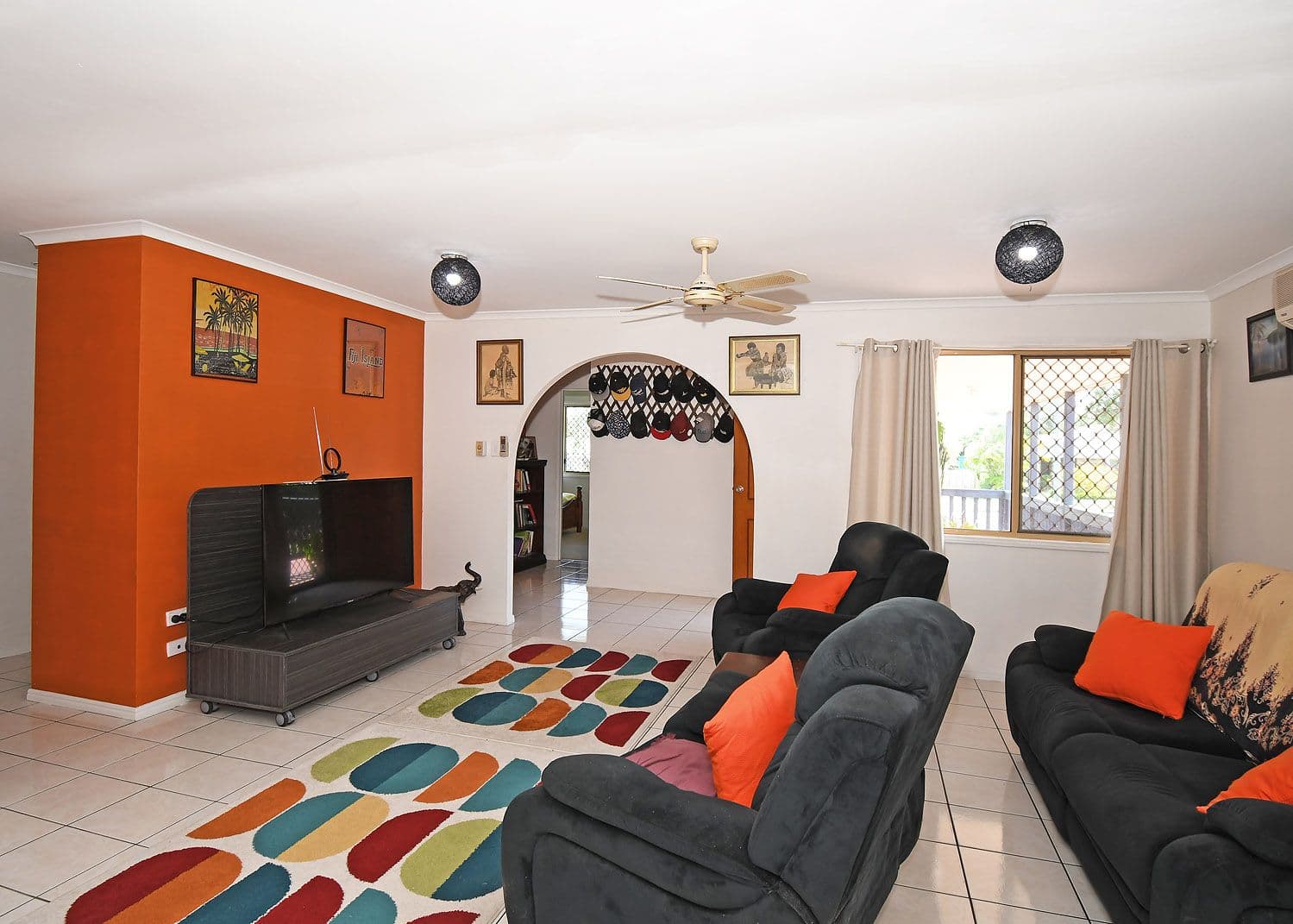 305 Boat Harbour Drive, Scarness QLD 4655, Scarness - Thumbnail 2