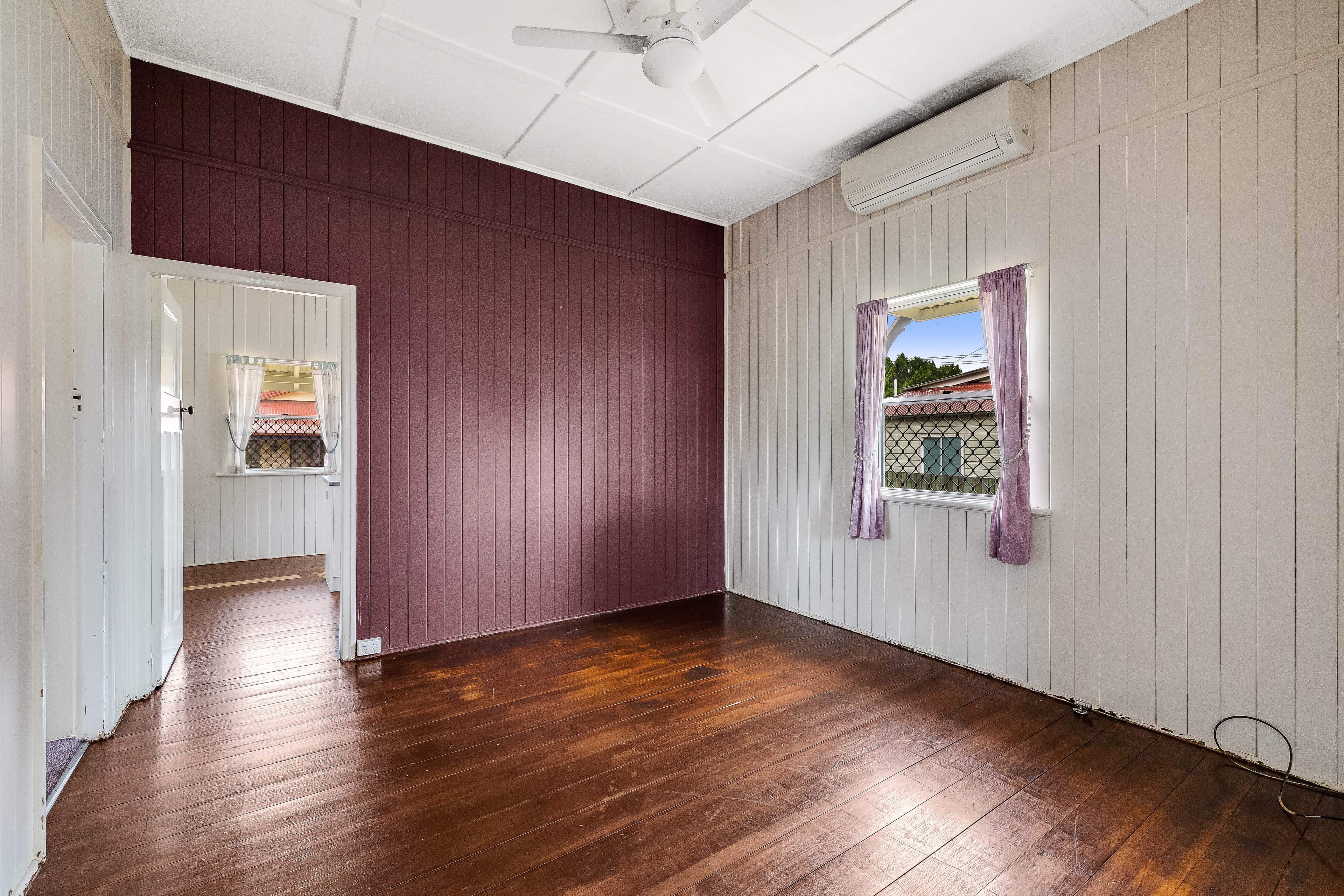 214 Russell Street, Newtown QLD 4350, Newtown - Thumbnail 2