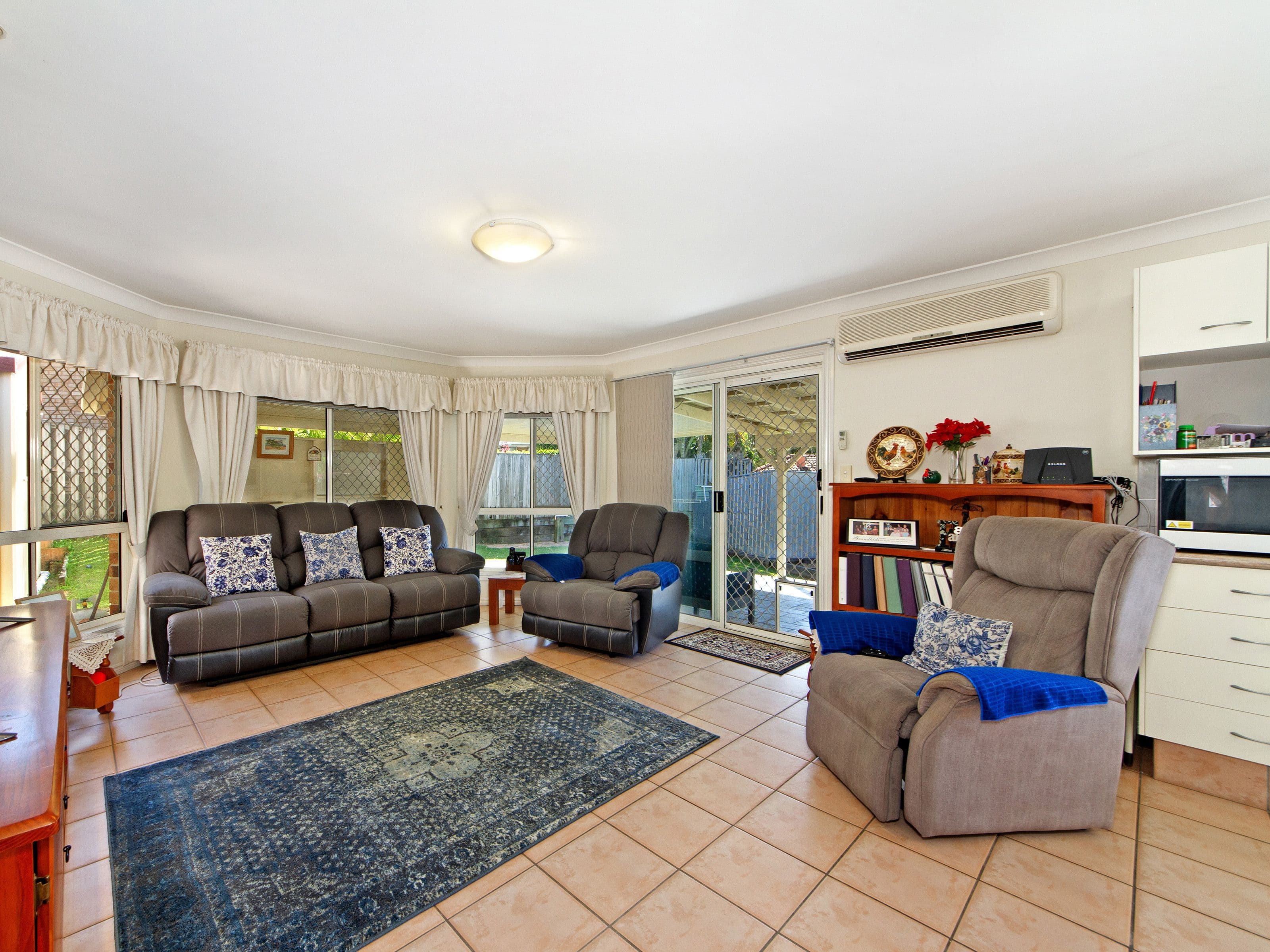 4 Galapagos Way, Pacific Pines QLD 4211, Pacific Pines - Thumbnail 7