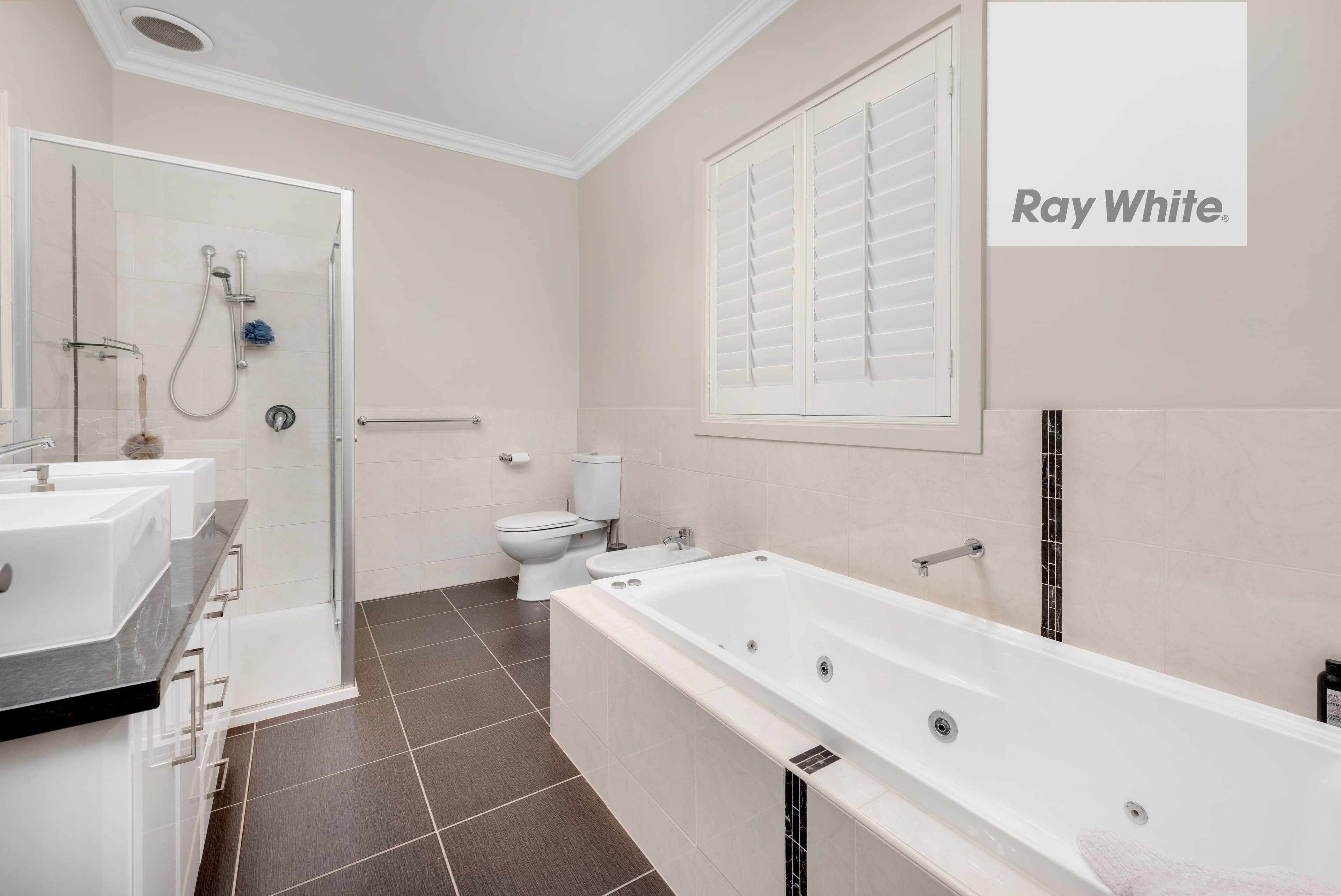 5 Legh Street, Reservoir VIC 3073, Reservoir - Thumbnail 8