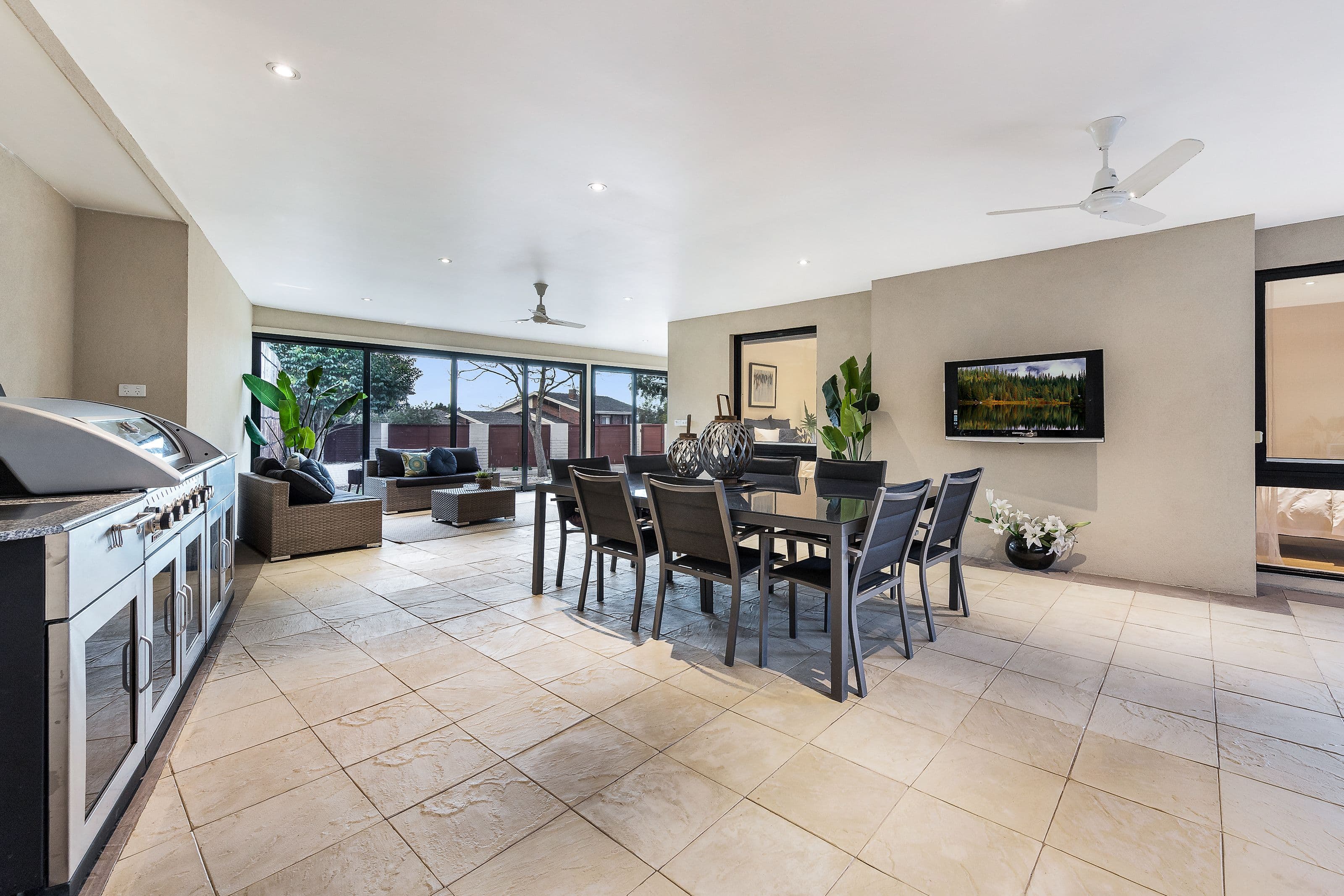6 Iverna Close, Mulgrave VIC 3170, Mulgrave - Thumbnail 3