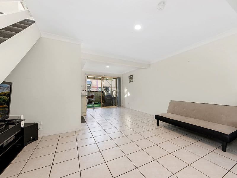 125 Hansford Road, Coombabah QLD 4216, Coombabah - Thumbnail 3