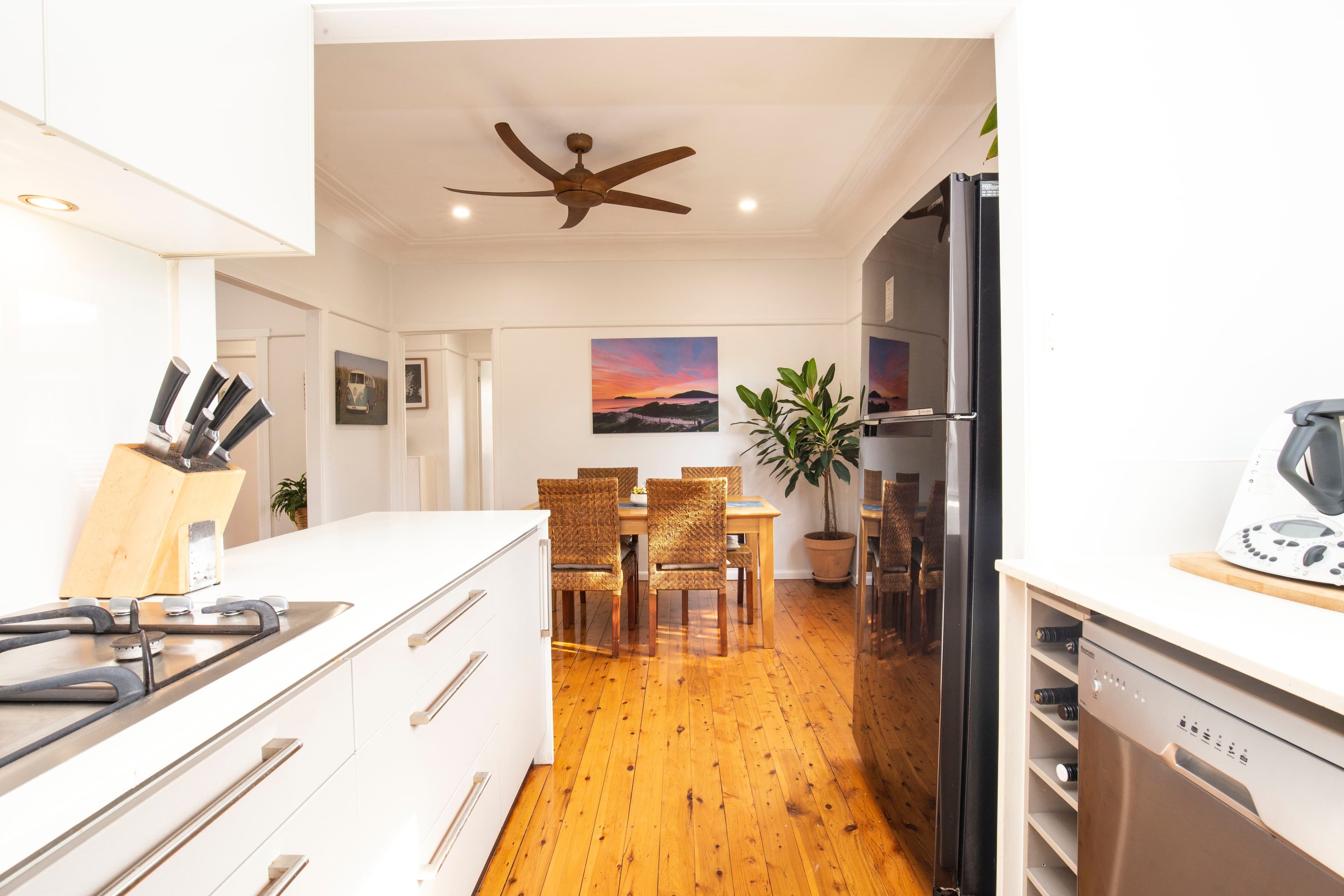 4 Dolphin Avenue, Hawks Nest NSW 2324, Hawks Nest - Thumbnail 3
