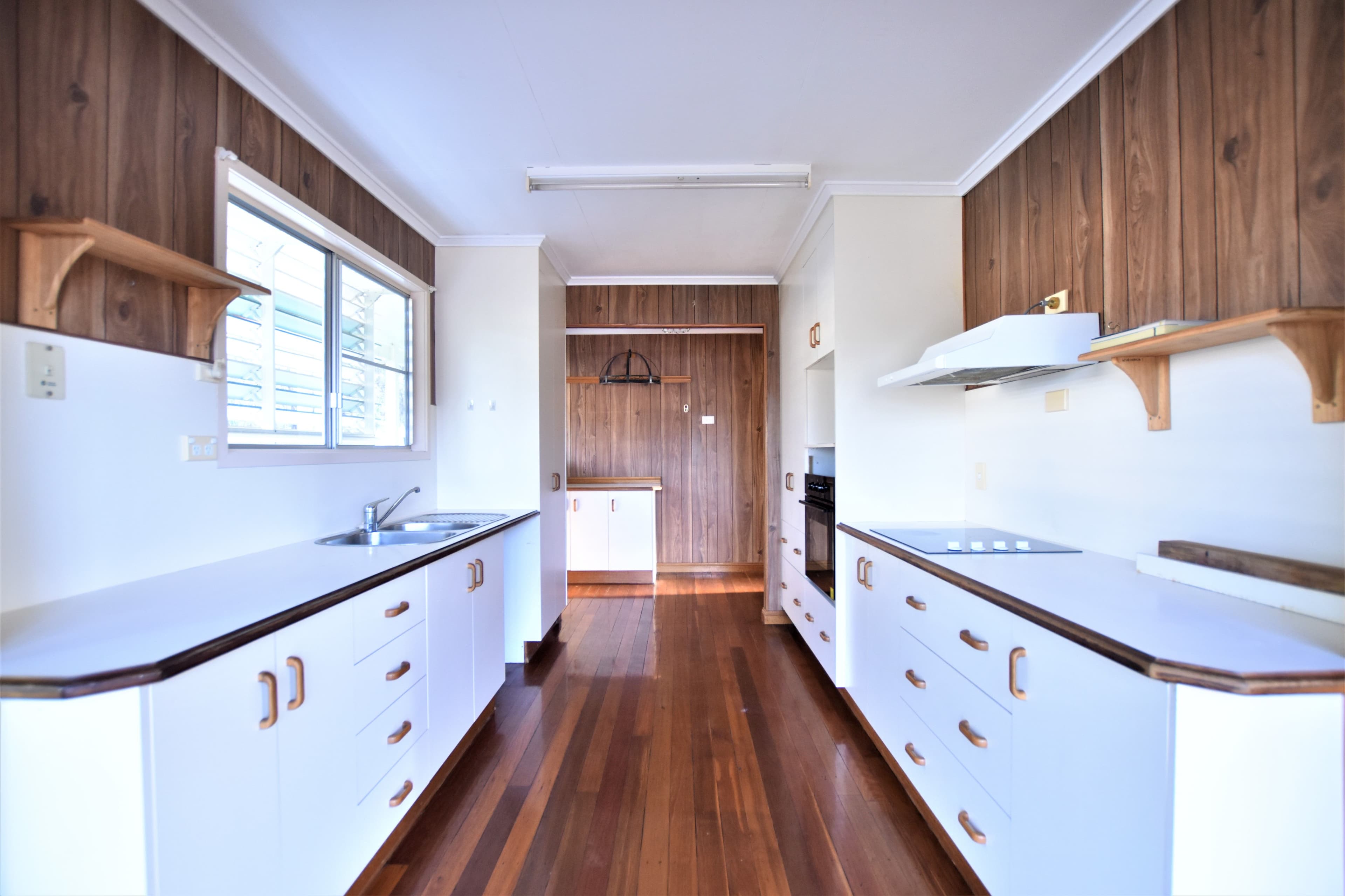 13 Angler Street, Toolooa QLD 4680, Toolooa - Thumbnail 2