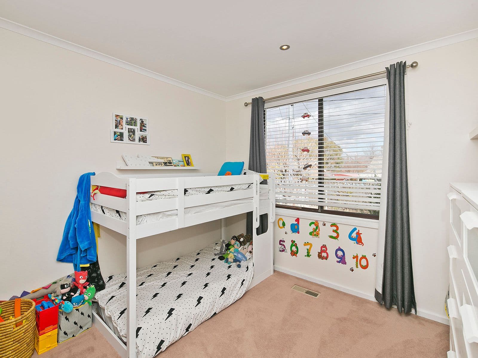 30 McDermott Street, Kambah ACT 2902, Kambah - Thumbnail 6