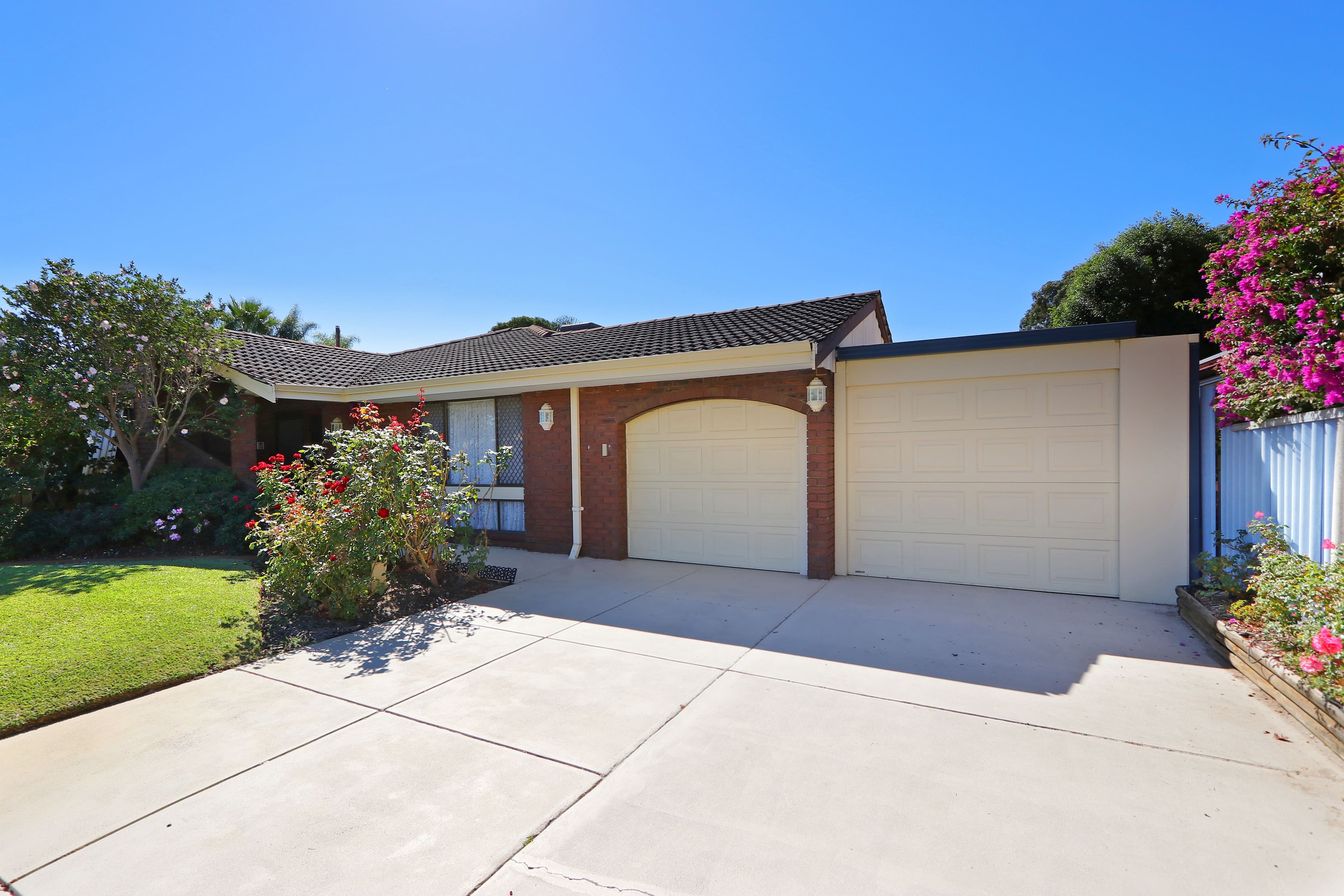 17 Waverley Way, Parkwood WA 6147, Parkwood - Image 1