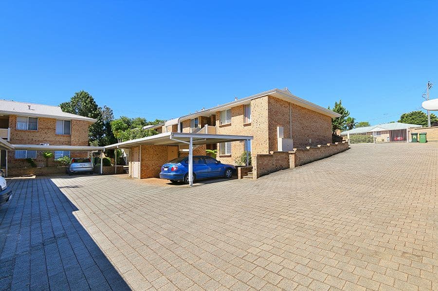 24/2 Pinewood Avenue, Kardinya WA 6163, Kardinya - Thumbnail 2