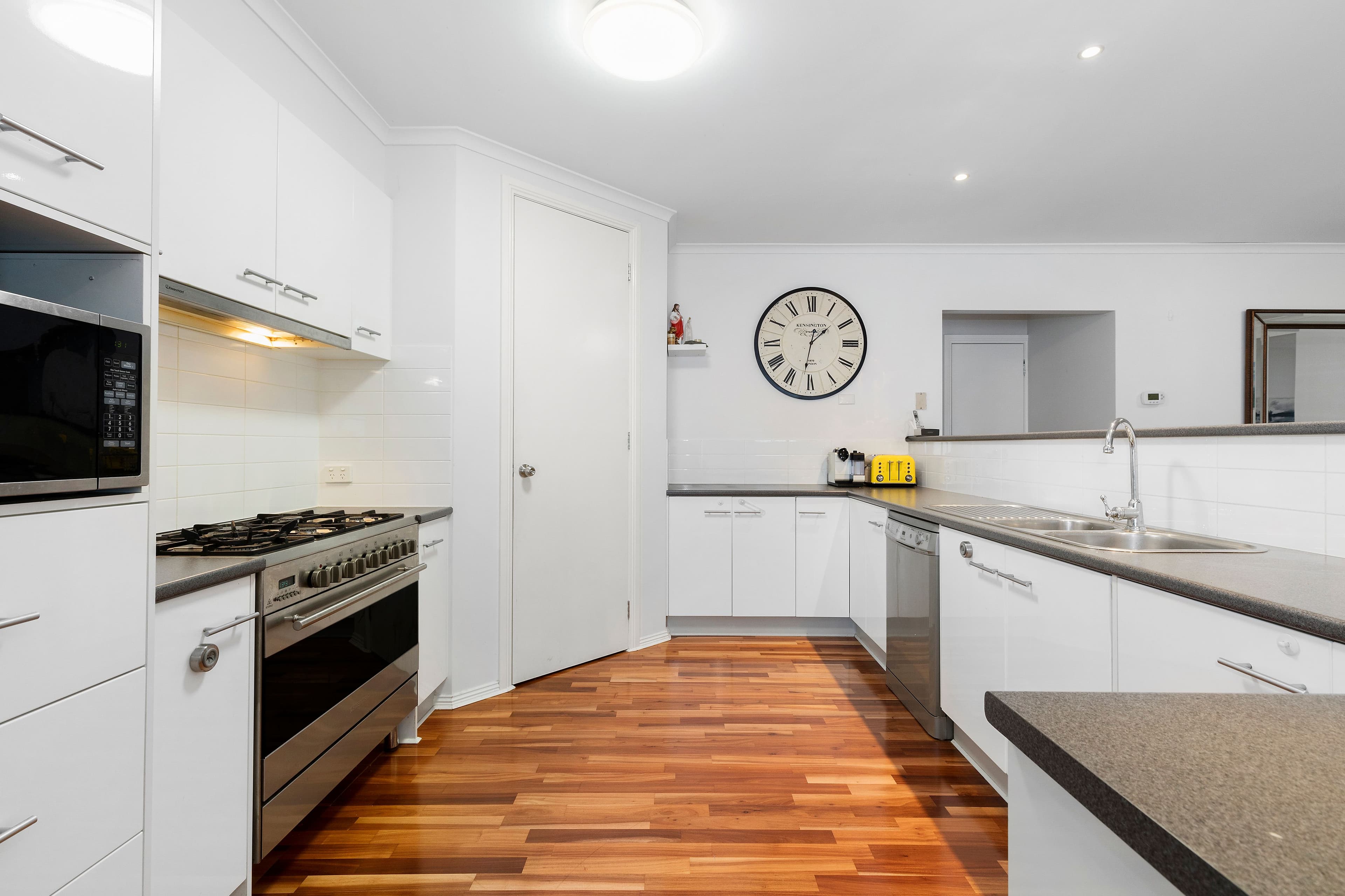 33A Timms Avenue, Croydon VIC 3136, Croydon - Thumbnail 4