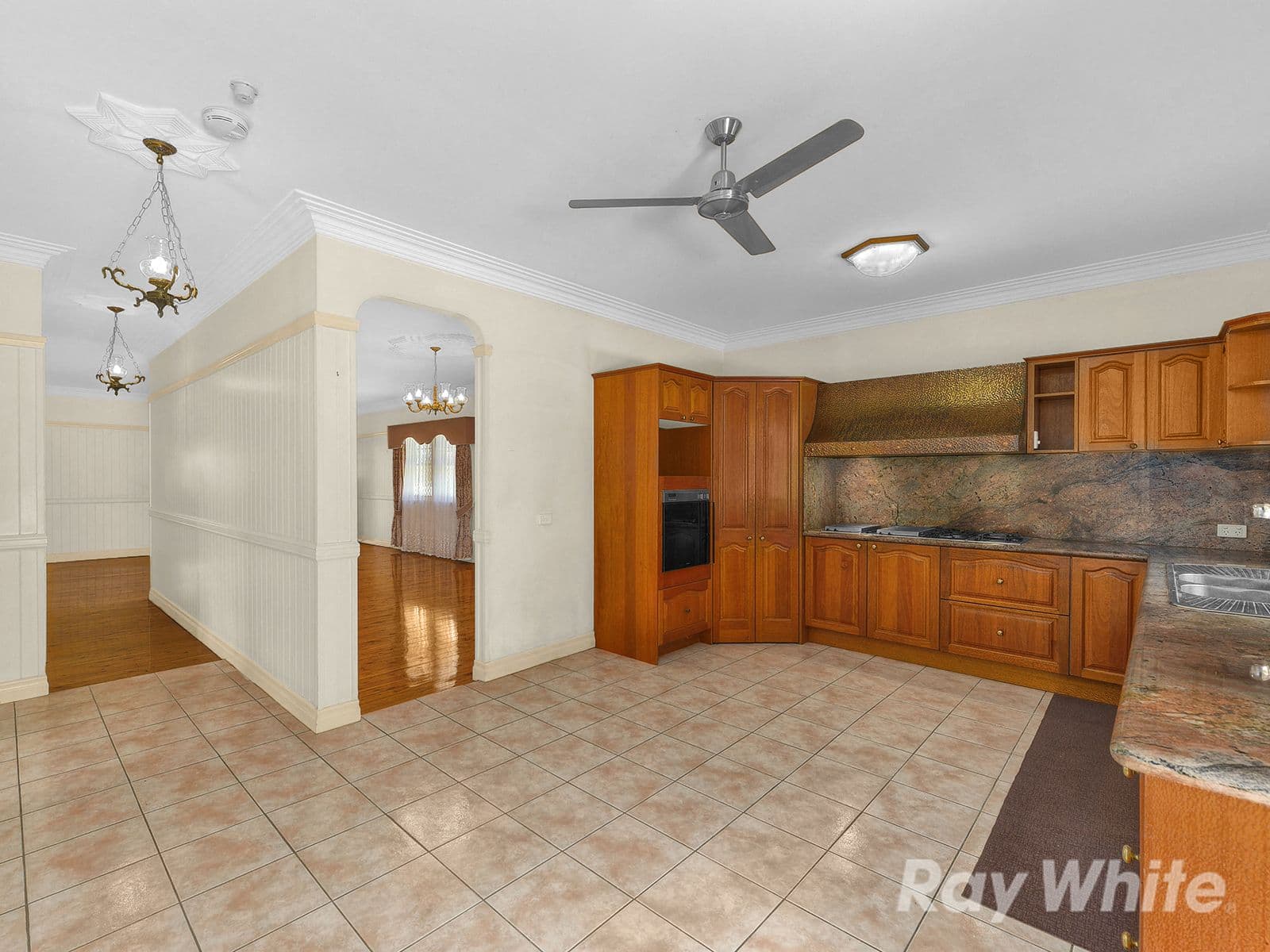 28 Enoggera Road, Newmarket QLD 4051, Newmarket - Thumbnail 5