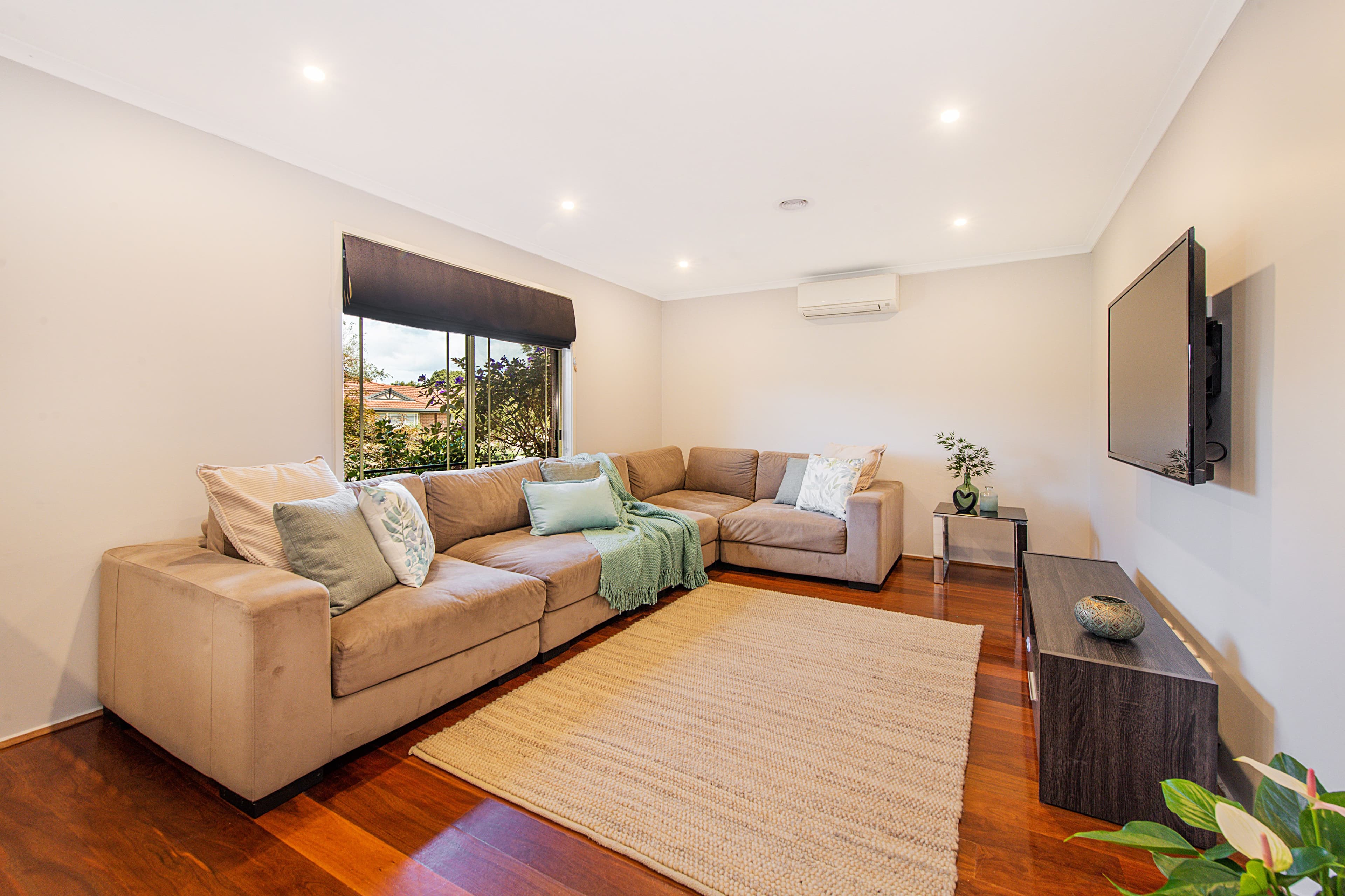 9 Mayfield Place, Rowville VIC 3178, Rowville - Thumbnail 2