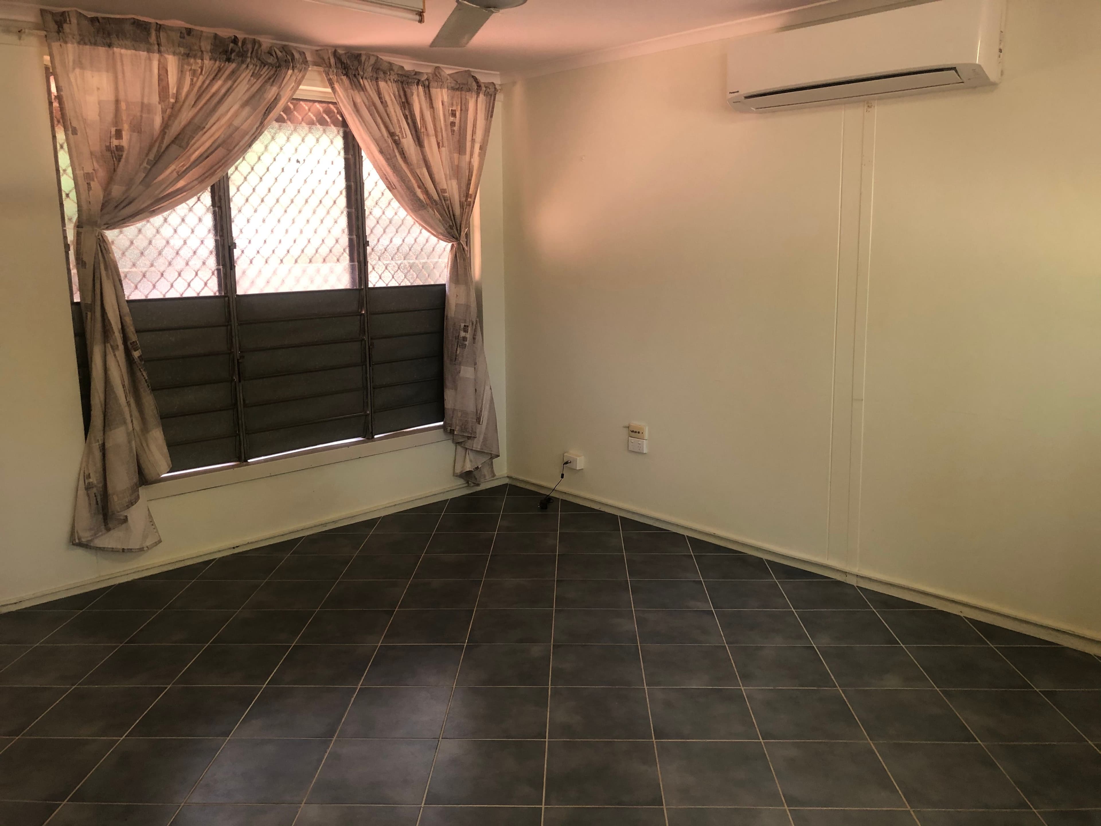 27 Carrington Street, Millner NT 0810, Millner - Thumbnail 8