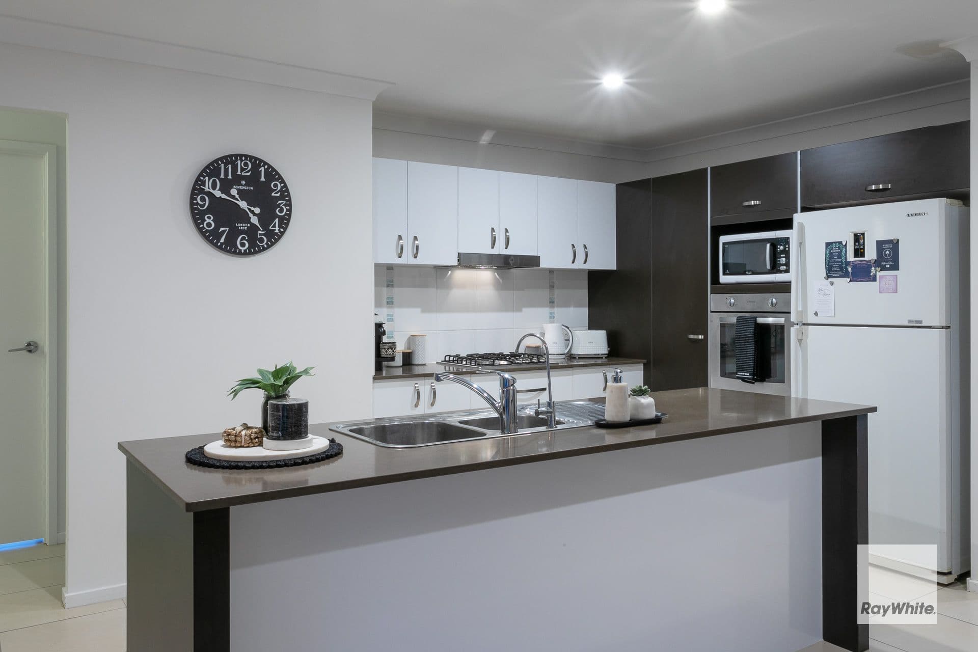 13 Keswick Place, Redland Bay QLD 4165, Redland Bay - Thumbnail 3
