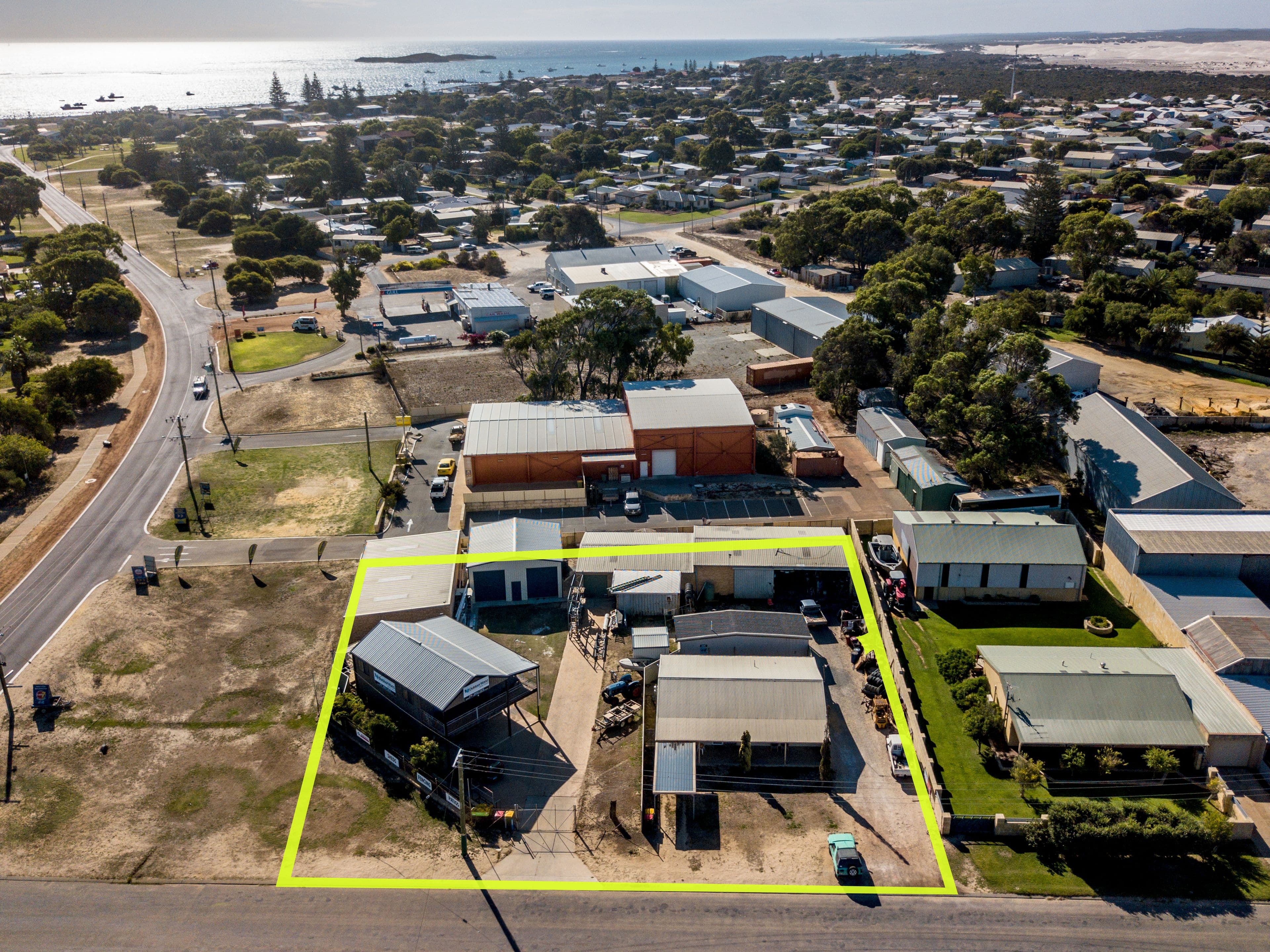 27 Walker Avenue, Lancelin WA 6044, Lancelin - Thumbnail 5