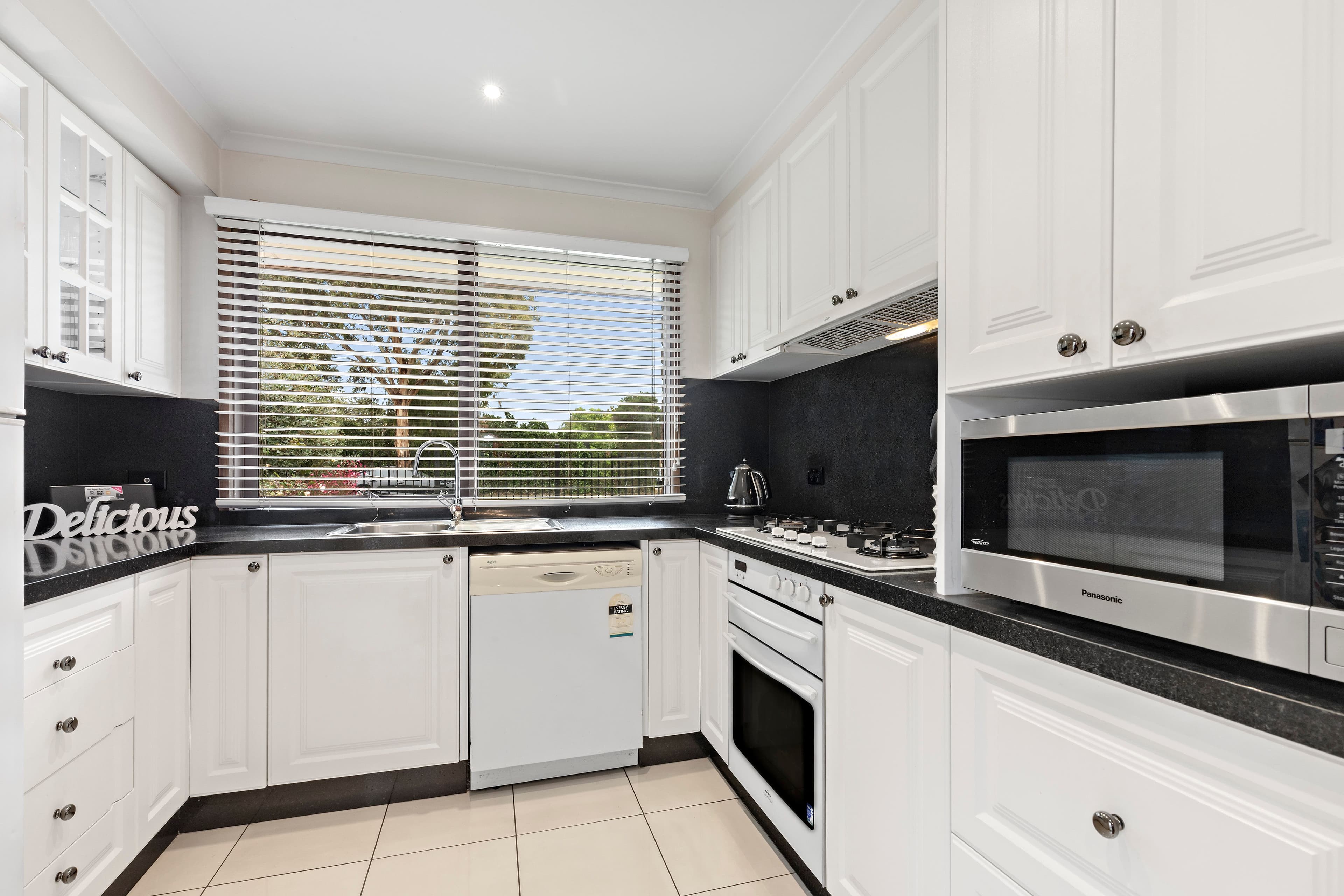 252 Seaford Road, Seaford VIC 3198, Seaford - Thumbnail 2