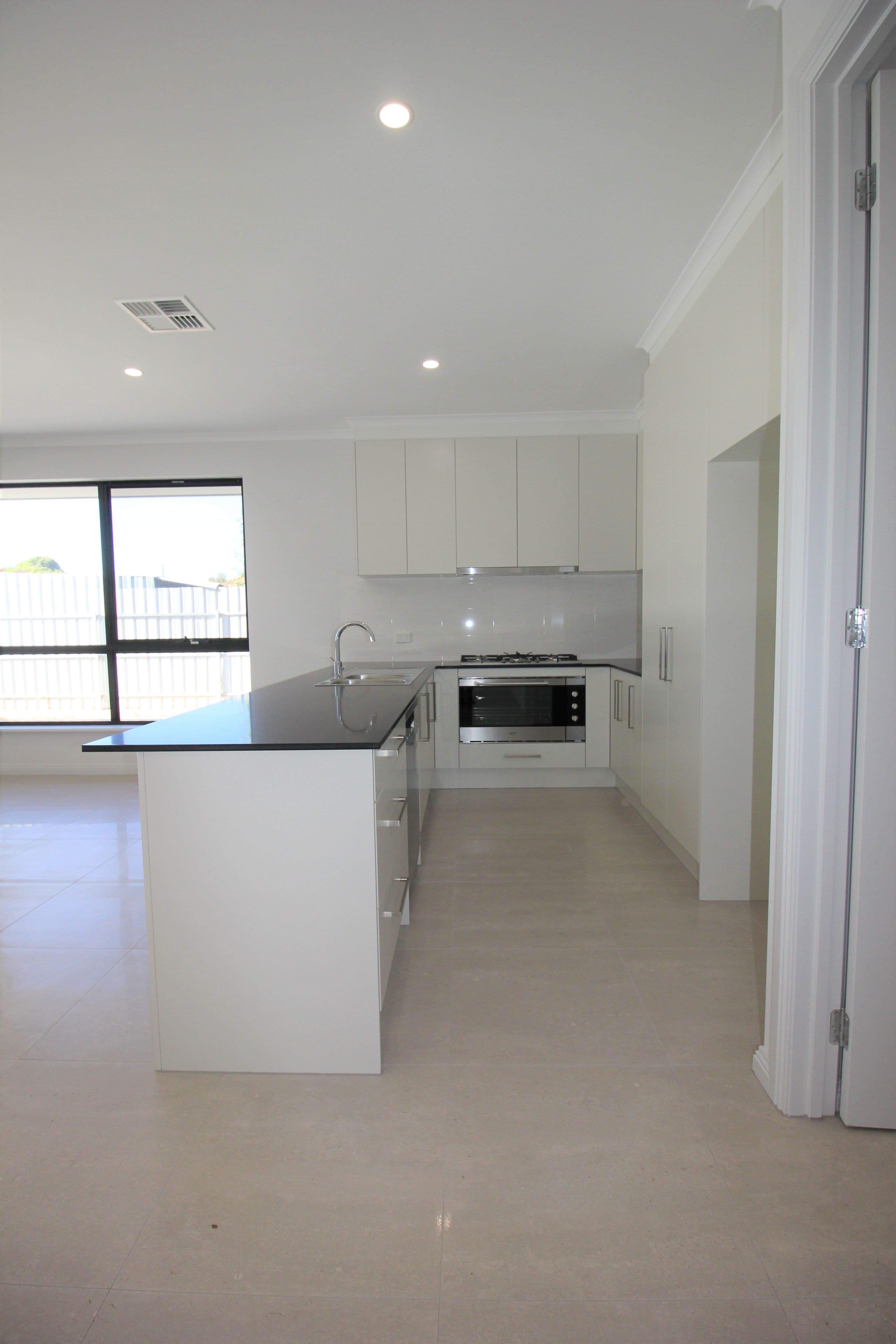4a Troon Avenue, Seaton SA 5023, Seaton - Thumbnail 4