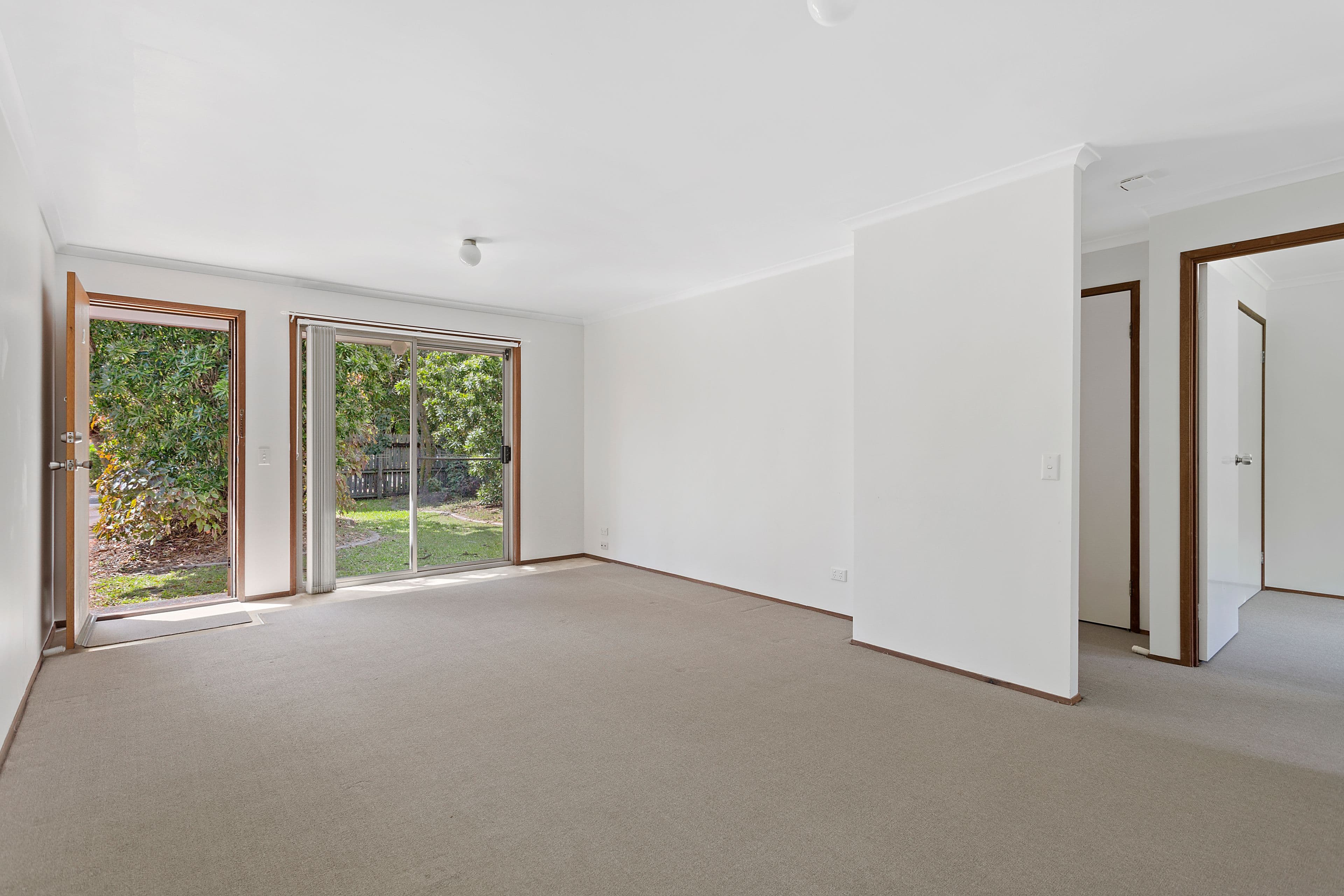 45 Galloway Drive, Ashmore QLD 4214, Ashmore - Thumbnail 2