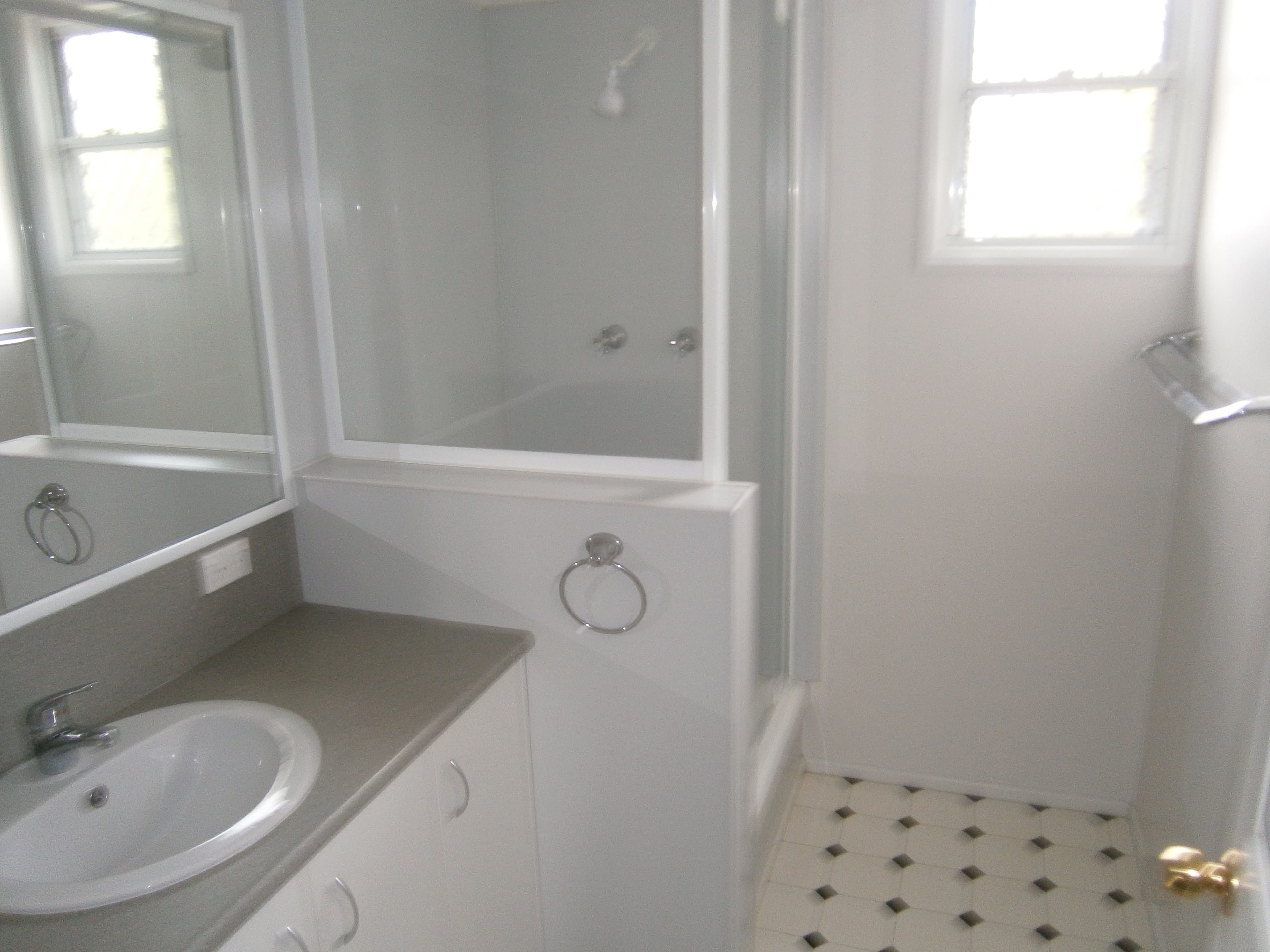 86 Edward Street, Dalby QLD 4405, Dalby - Thumbnail 5