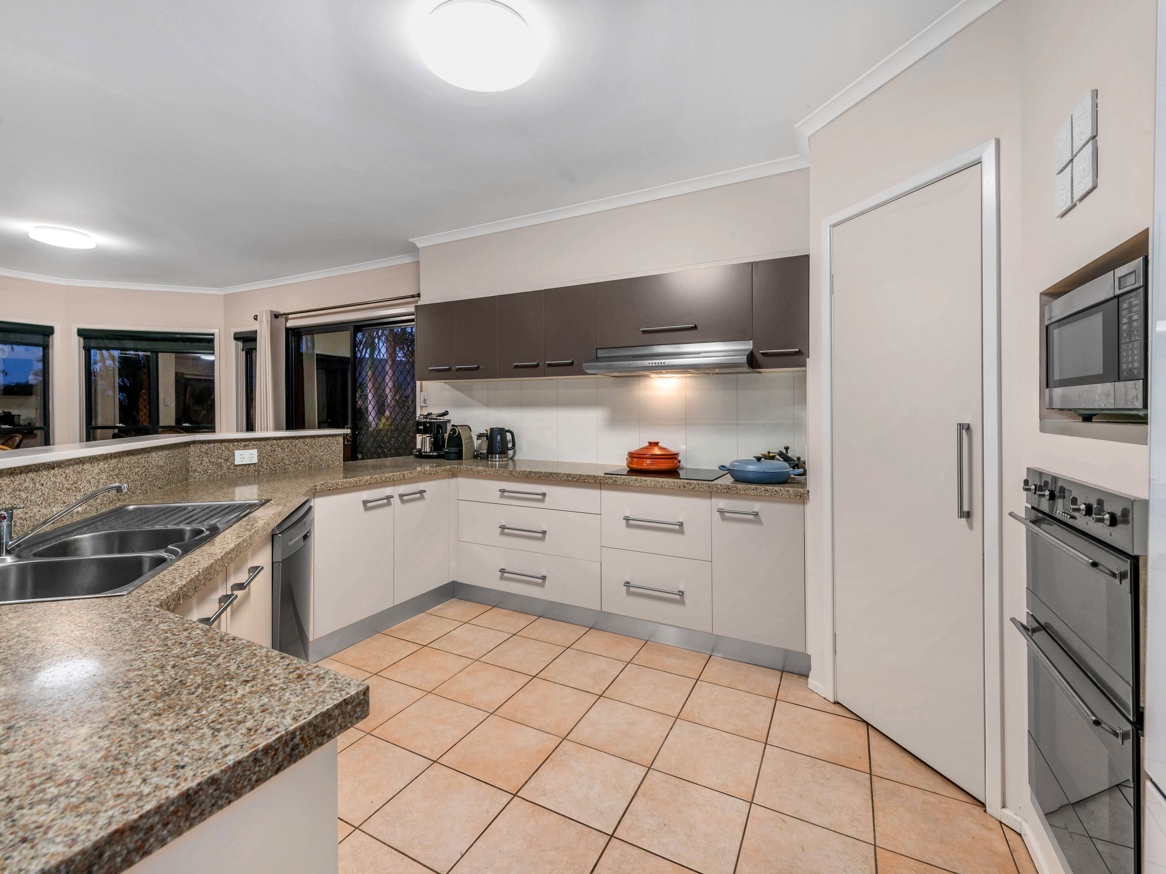 20 Leopardwood Court, Albany Creek QLD 4035, Albany Creek - Thumbnail 8