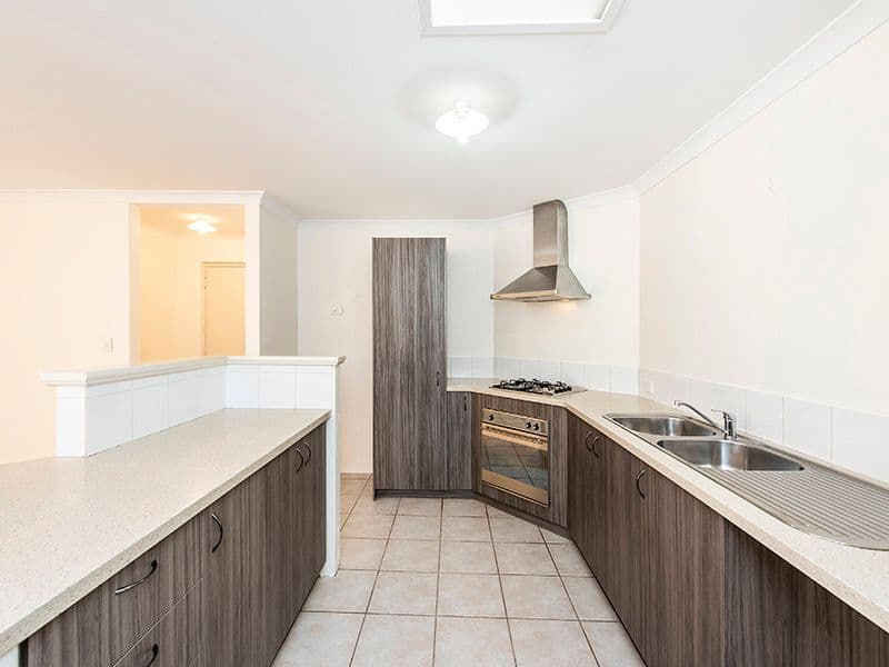1/114 Safety Bay Road, Shoalwater WA 6169, Shoalwater - Thumbnail 3