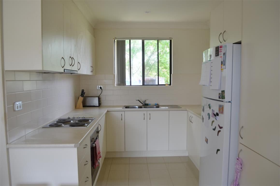 176 Capper Street, Tumut - Thumbnail 4